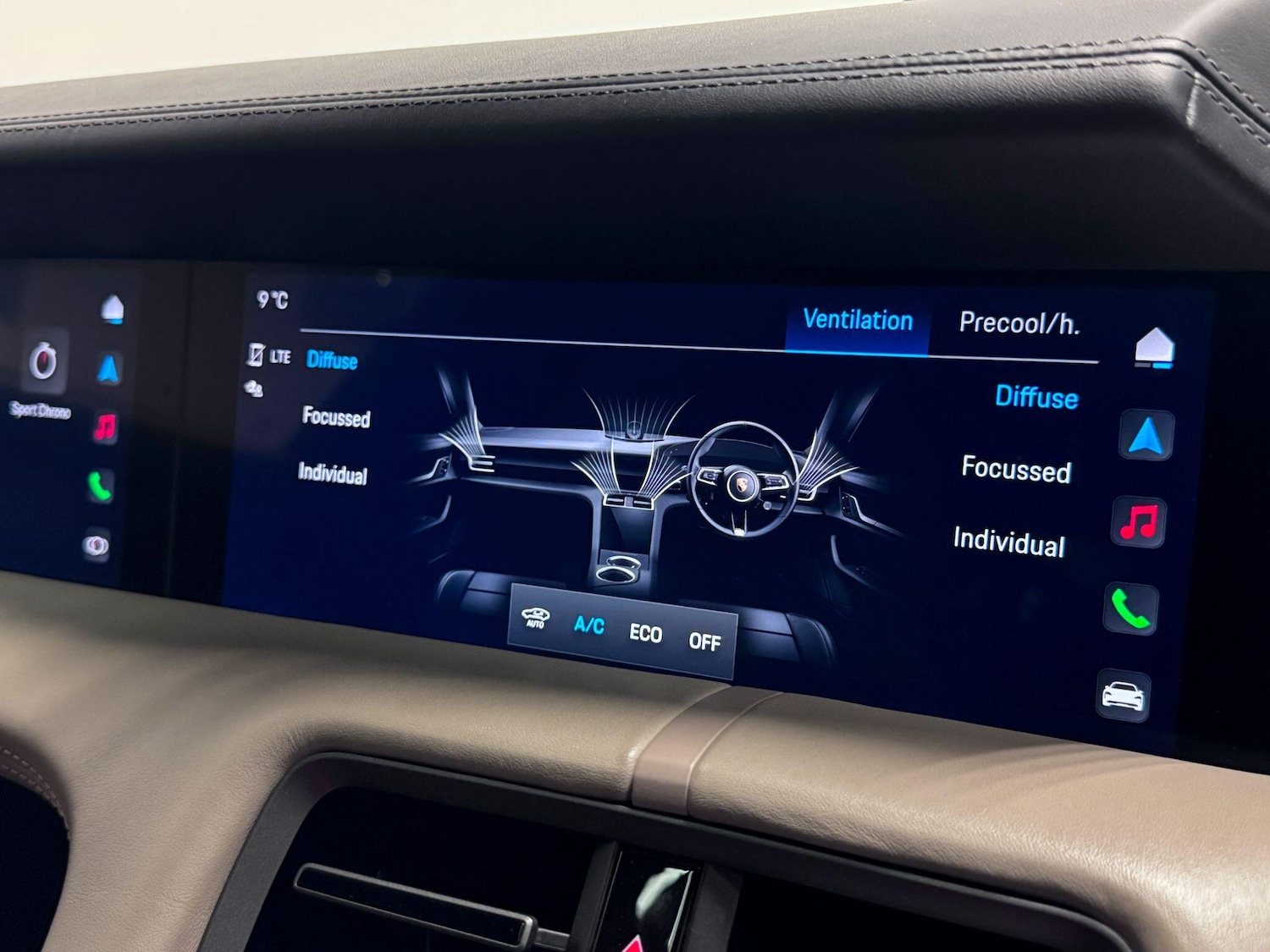 Used Porsche Taycan for sale - 77215769: Photo 51