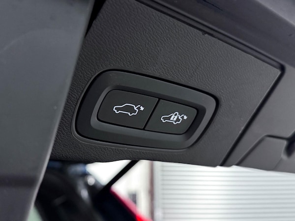 Used Volvo XC60 2022 for sale - 75256988: Photo 16