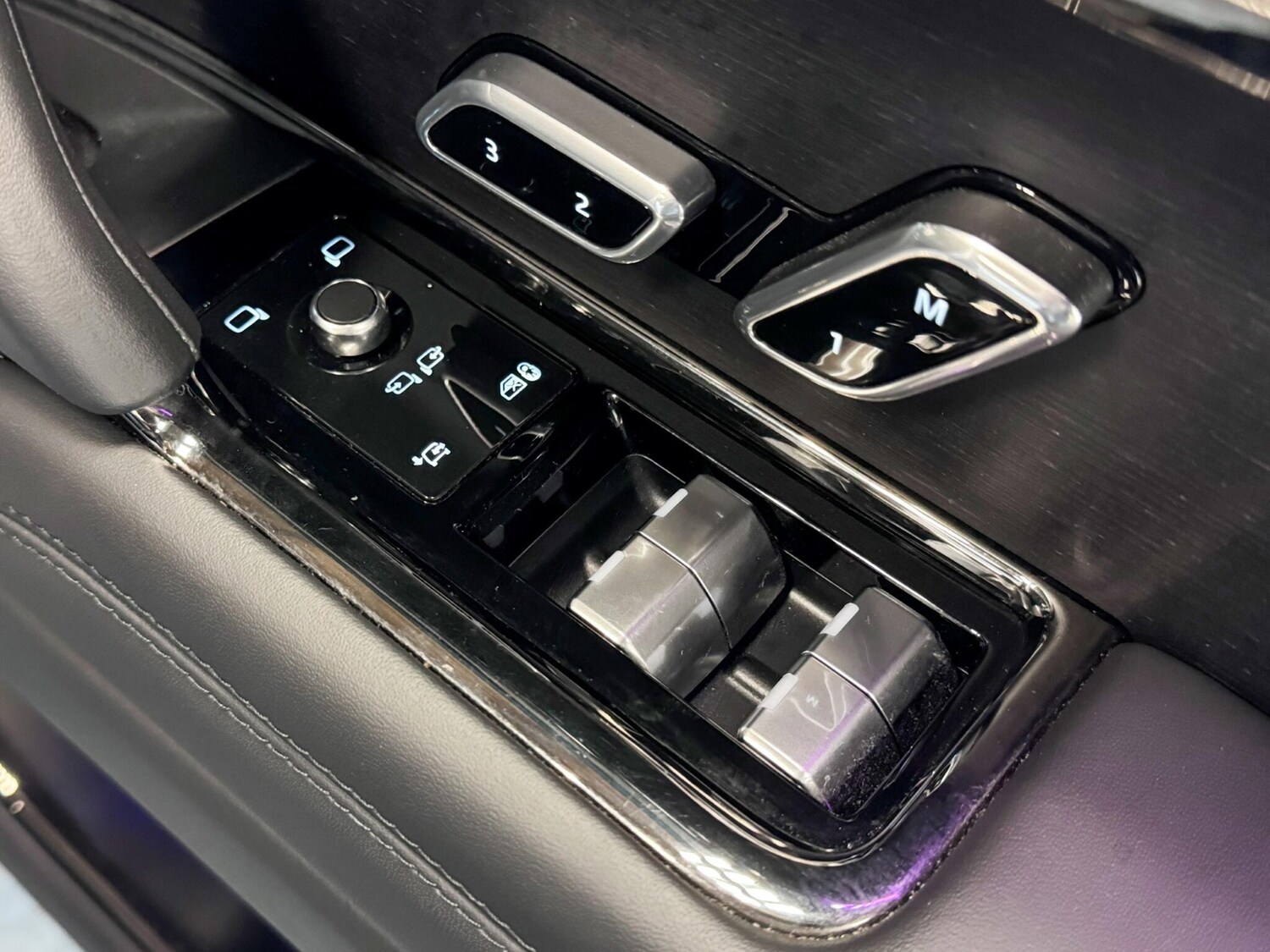 Used Land Rover Range Rover Sport for sale - 76899132: Photo 18