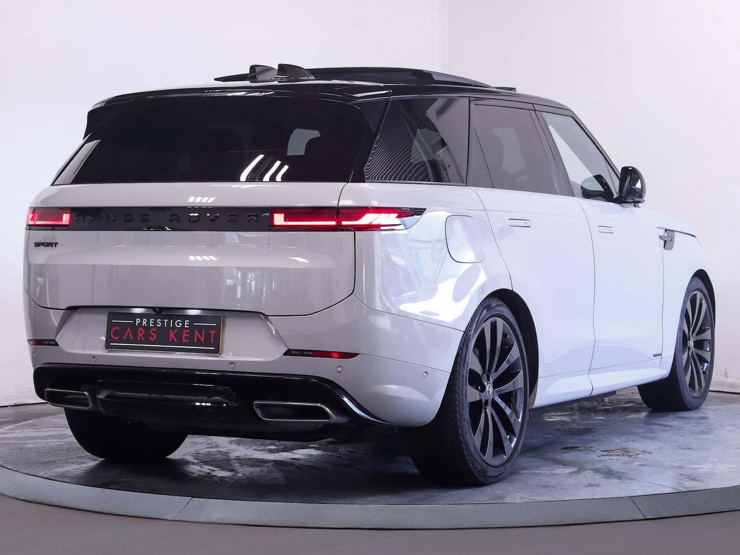 Used Land Rover Range Rover Sport for sale - 76899132: Photo 9