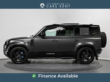 Used Land Rover Defender 110 2021 for sale - 78528466: Photo