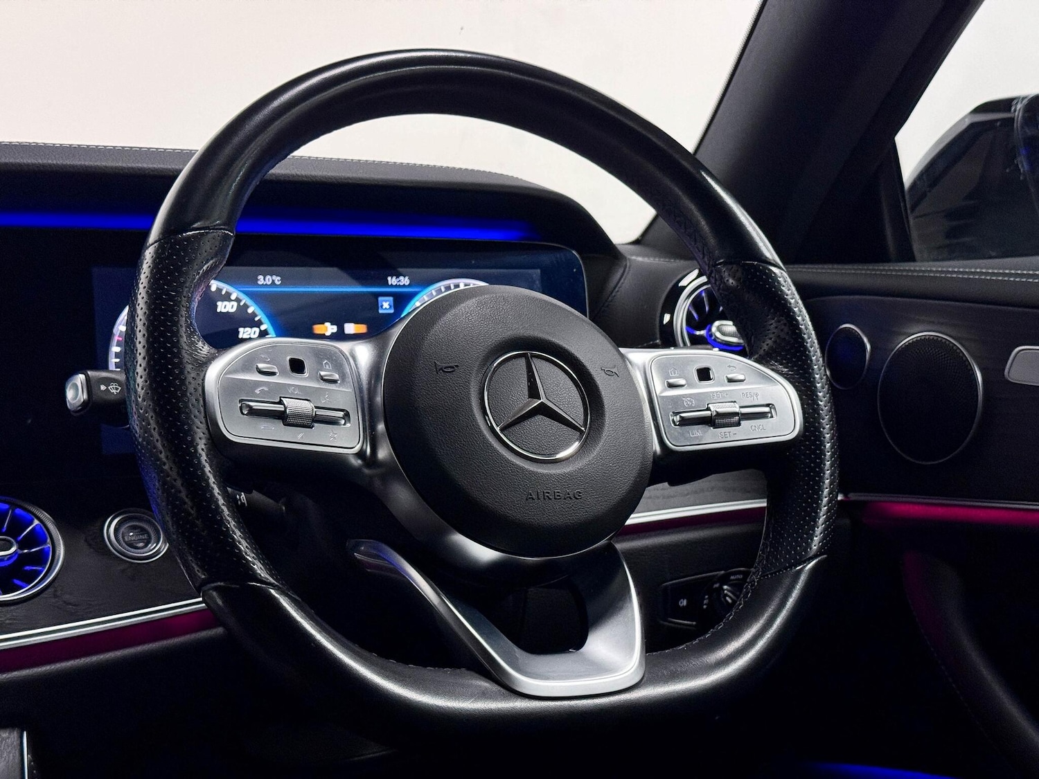 Used Mercedes-Benz E Class 2021 for sale - 77091044: Photo 33