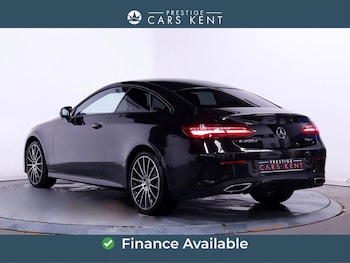 Used Mercedes-Benz E Class 2021 for sale - 77091044: Photo