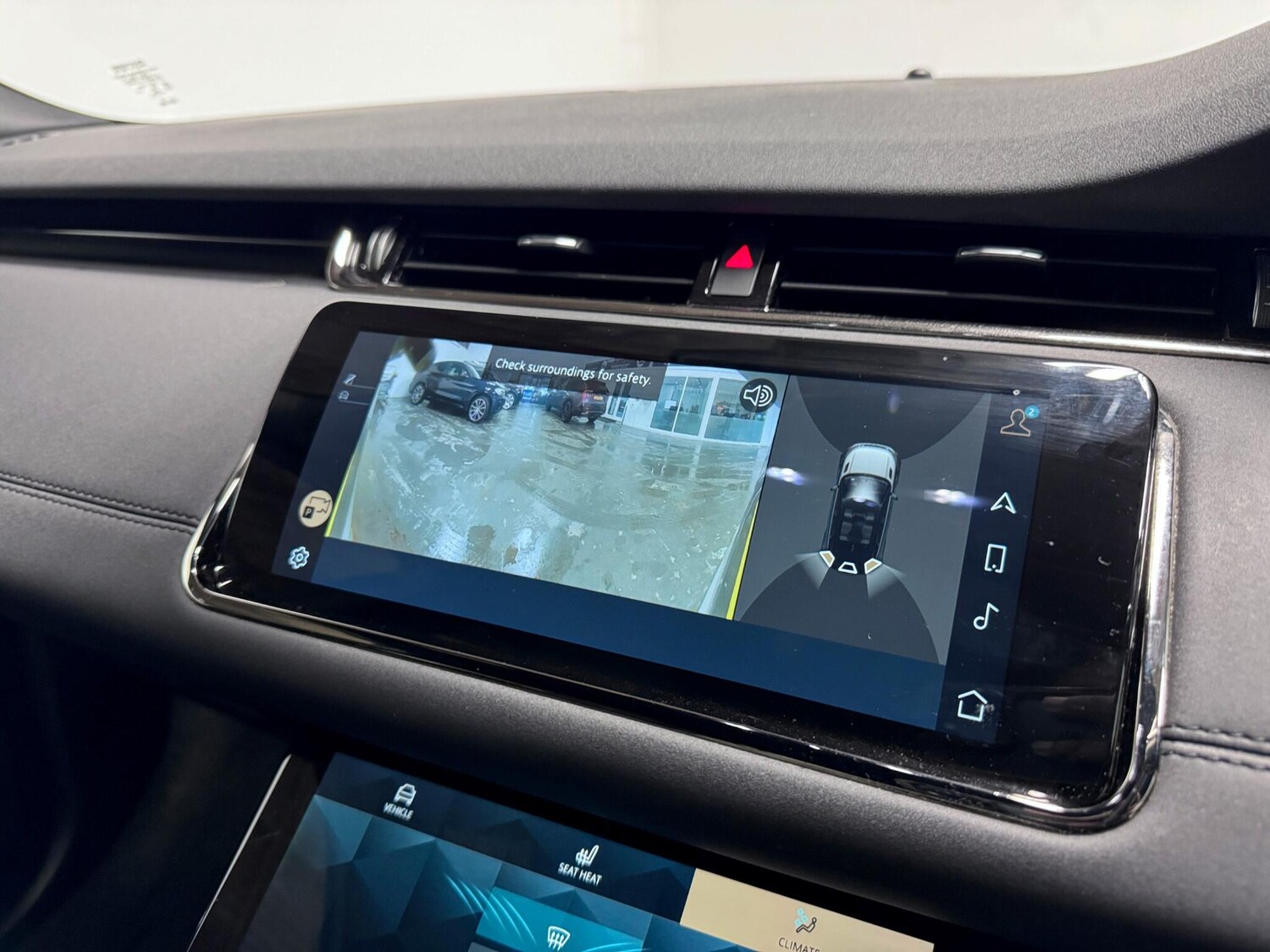 Used Land Rover Range Rover Evoque 2021 for sale - 77191620: Photo 41