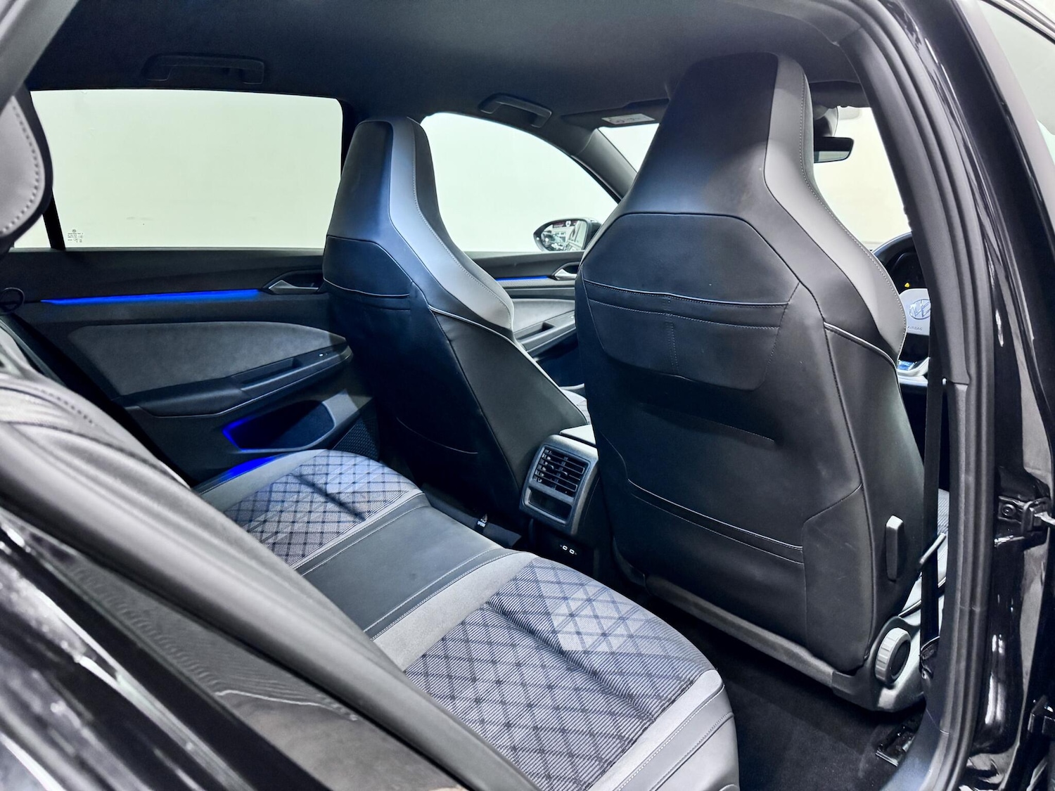 Used Volkswagen Golf 2024 for sale - 77671373: Photo 19