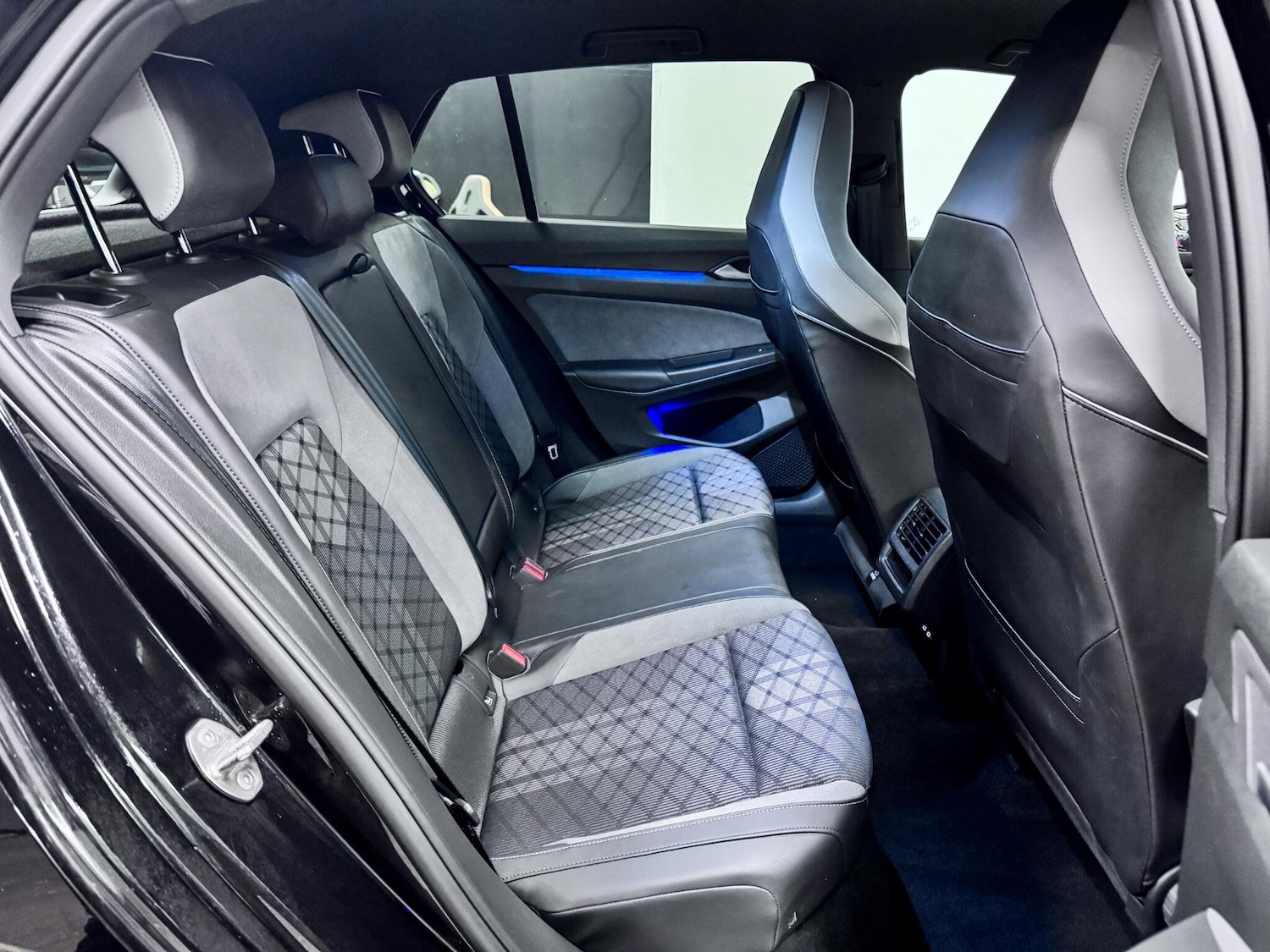 Used Volkswagen Golf 2024 for sale - 77671373: Photo 21