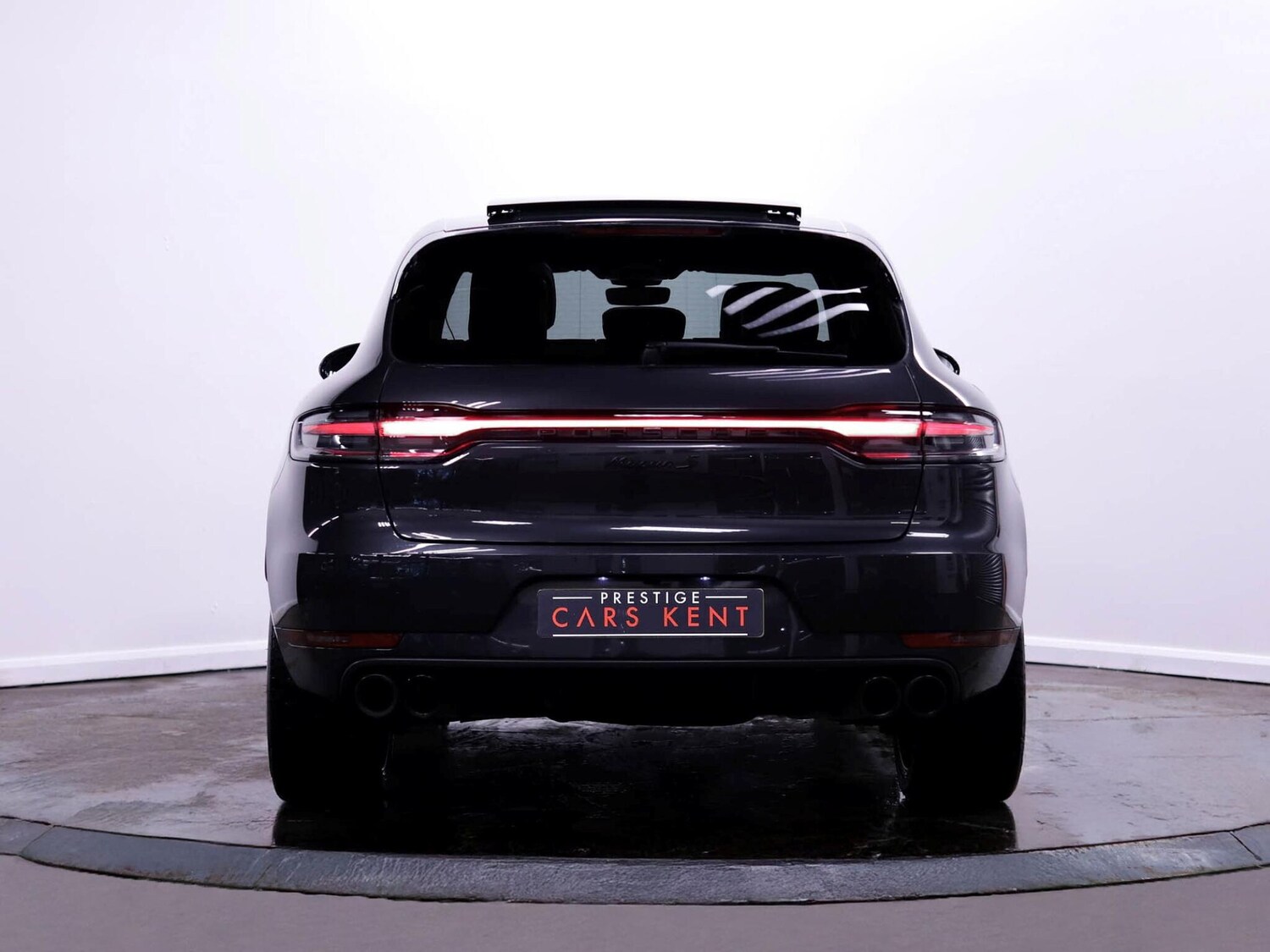 Used Porsche Macan 2020 for sale - 77684390: Photo 13