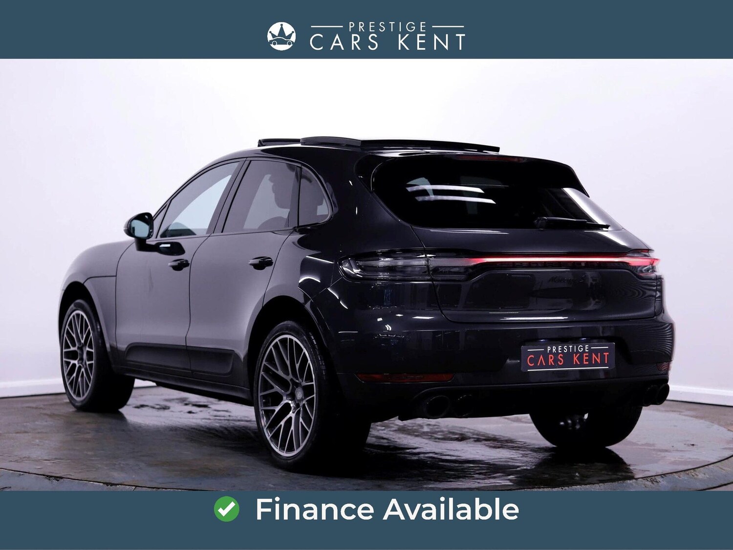 Used Porsche Macan 2020 for sale - 77684390: Photo 3