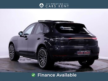 Used Porsche Macan 2020 for sale - 77684390: Photo