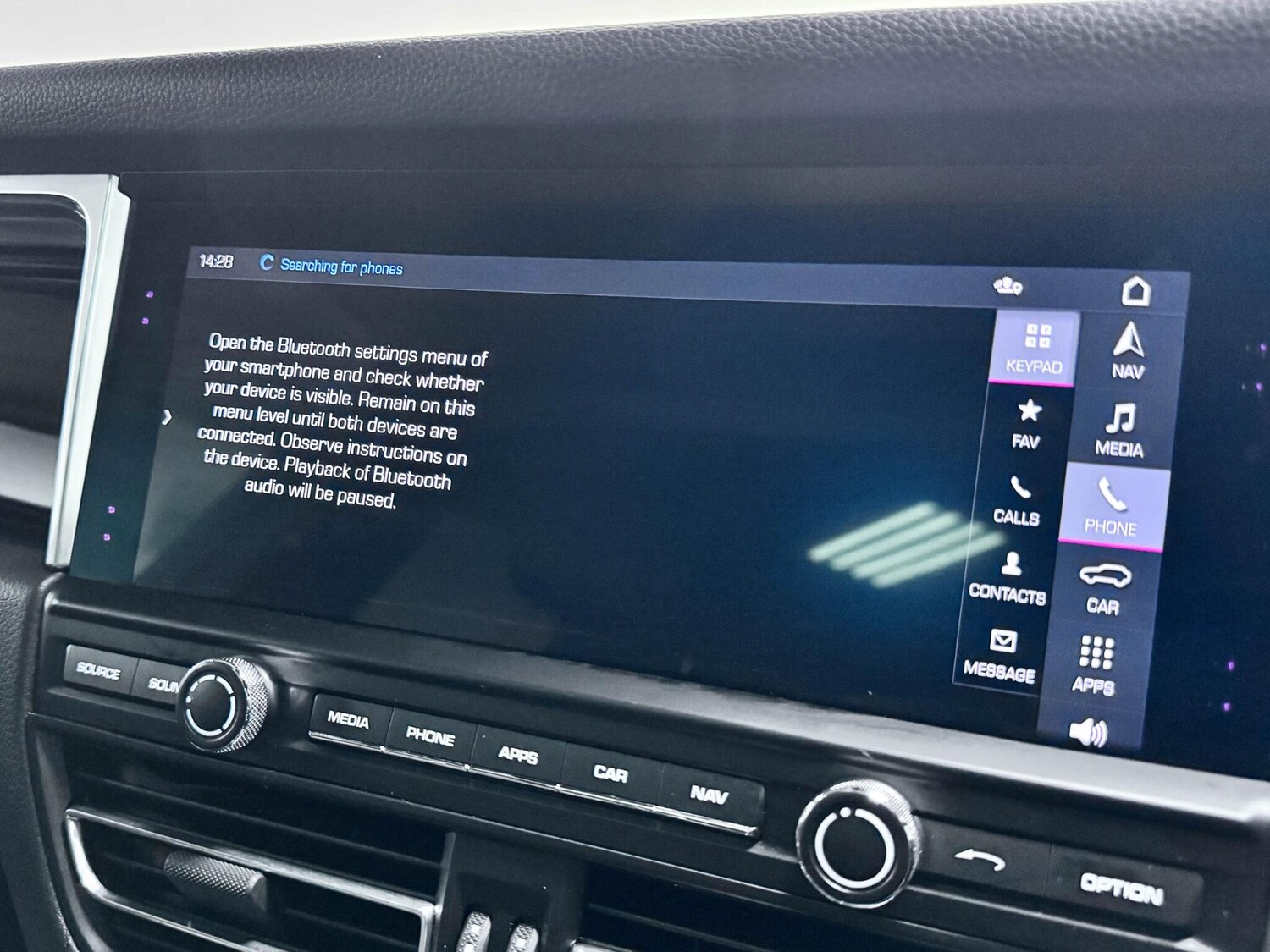 Used Porsche Macan 2020 for sale - 77684390: Photo 48