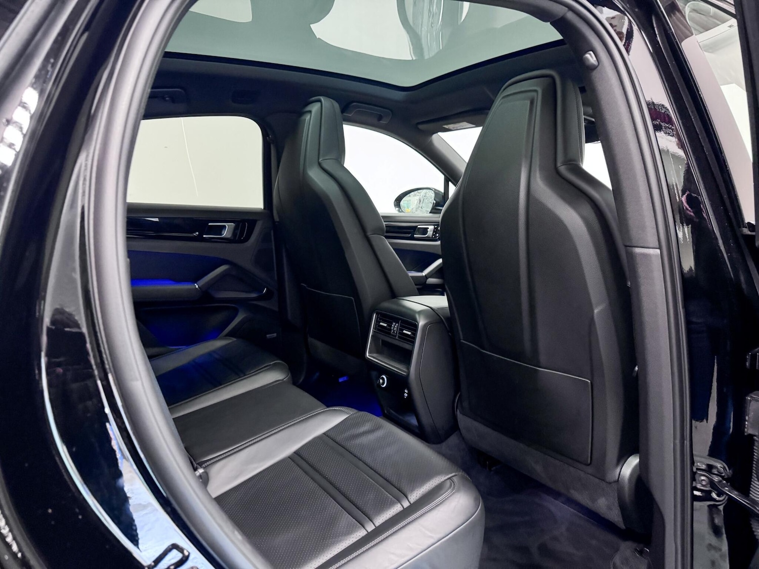 Used Porsche Cayenne 2019 for sale - 76701891: Photo 26