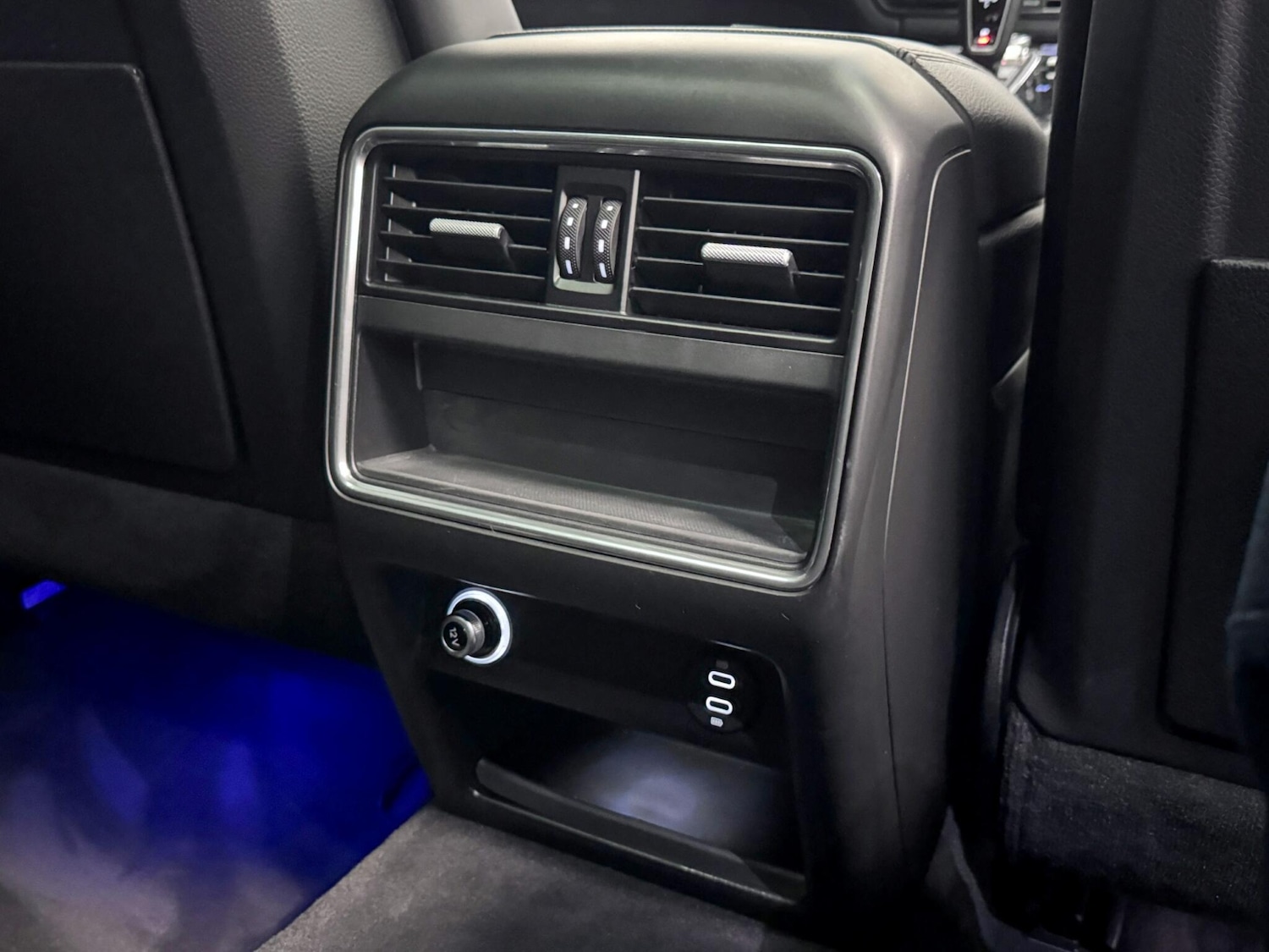 Used Porsche Cayenne 2019 for sale - 76701891: Photo 27