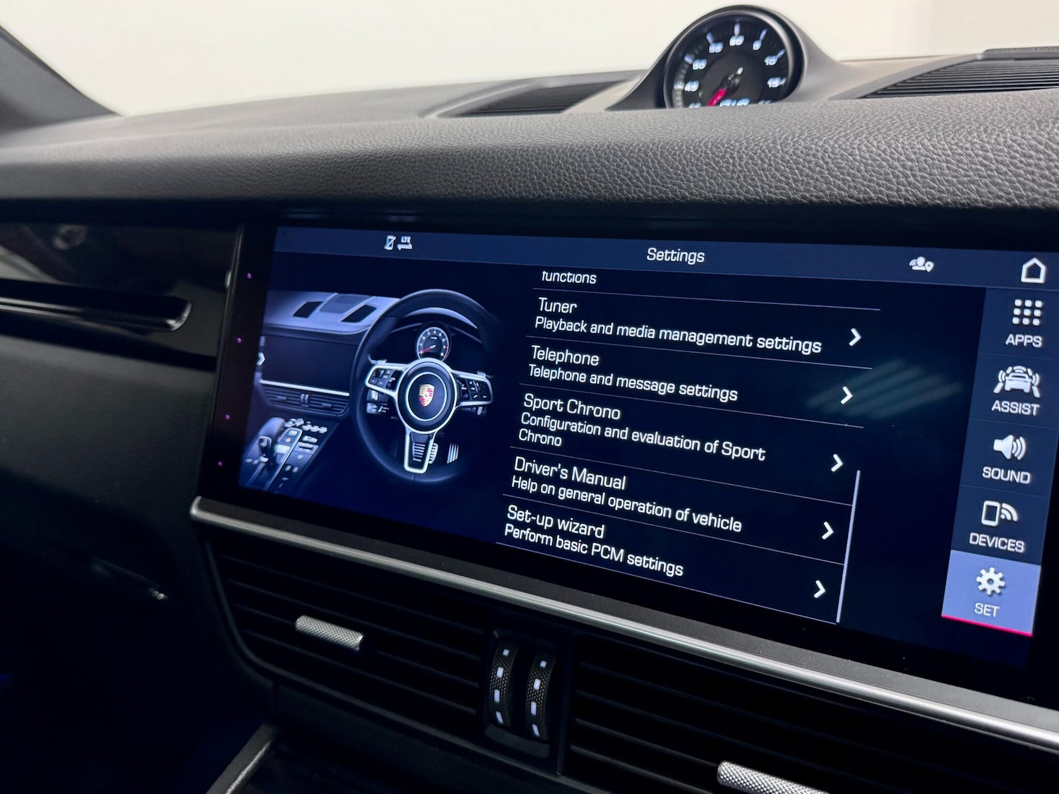 Used Porsche Cayenne 2019 for sale - 76701891: Photo 61