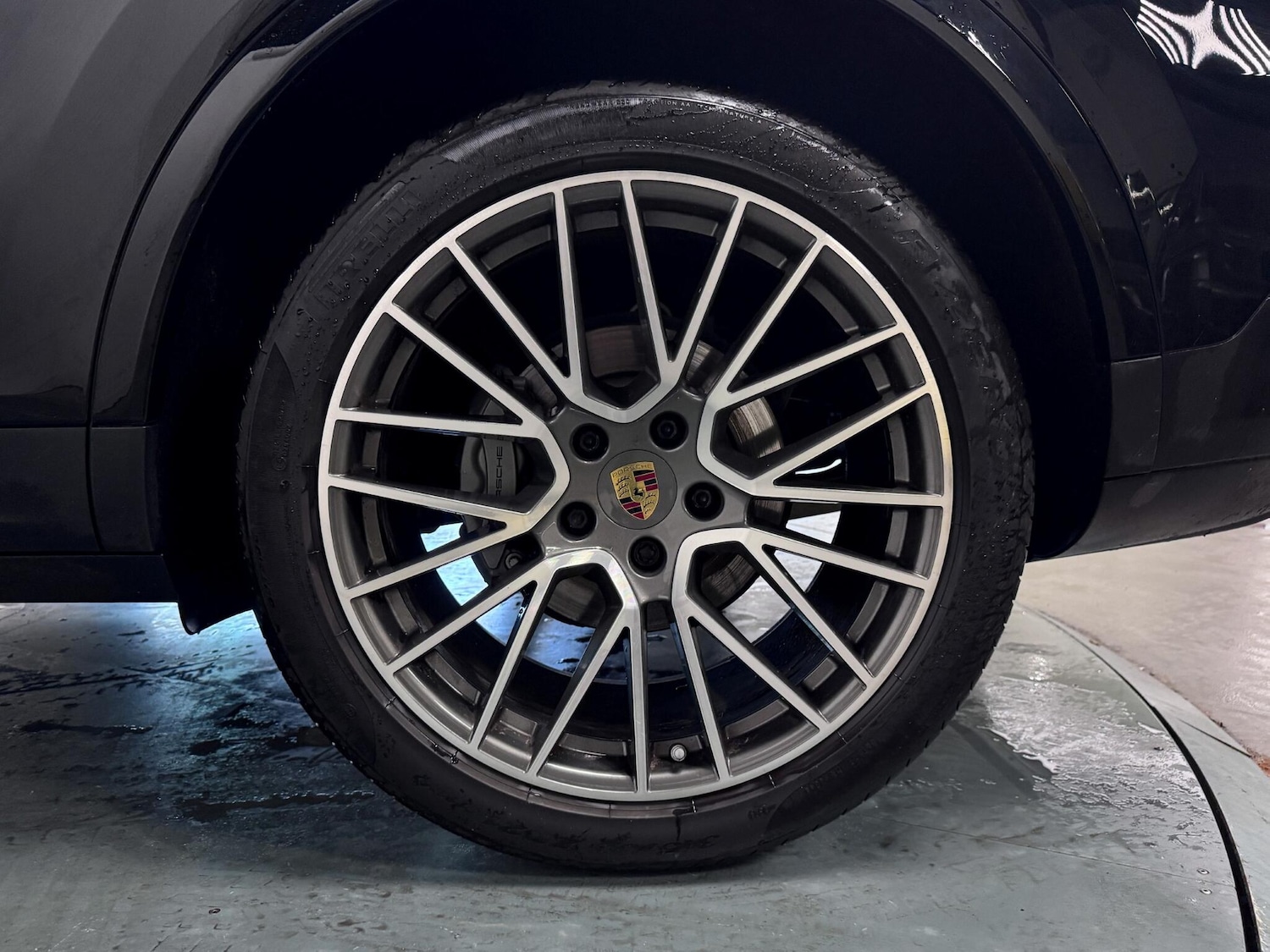 Used Porsche Cayenne 2019 for sale - 76701891: Photo 65