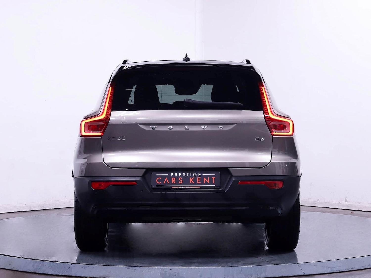Used Volvo XC40 2022 for sale - 76388484: Photo 11
