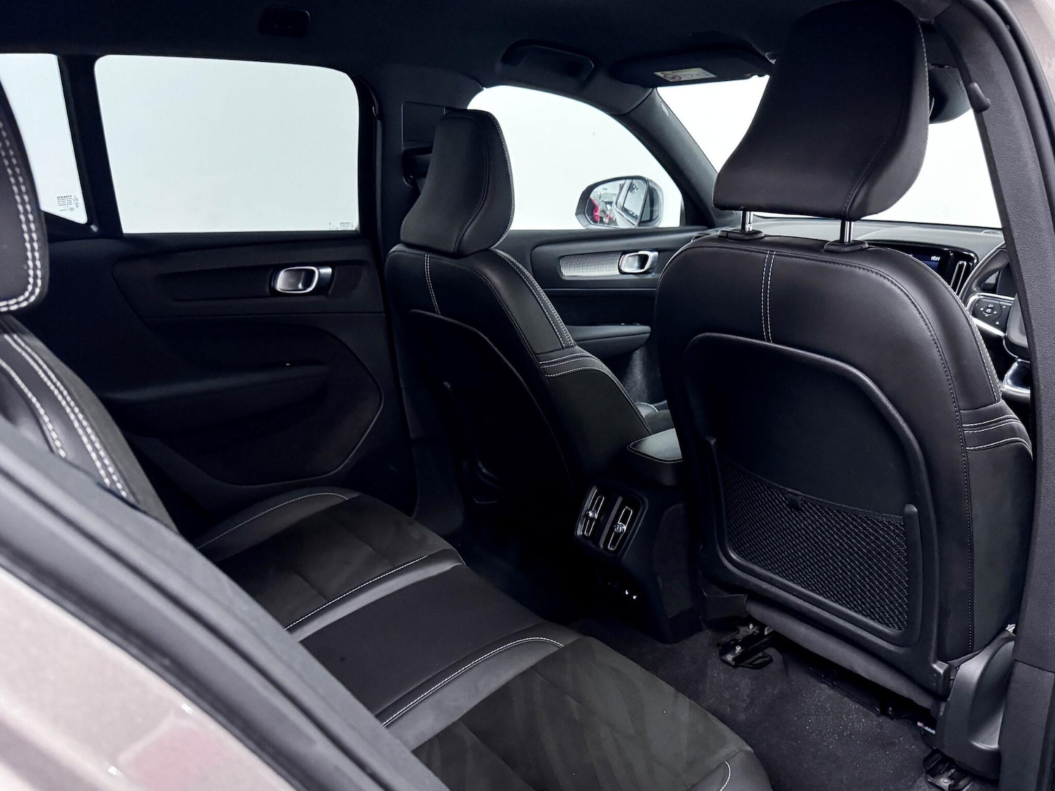 Used Volvo XC40 2022 for sale - 76388484: Photo 24