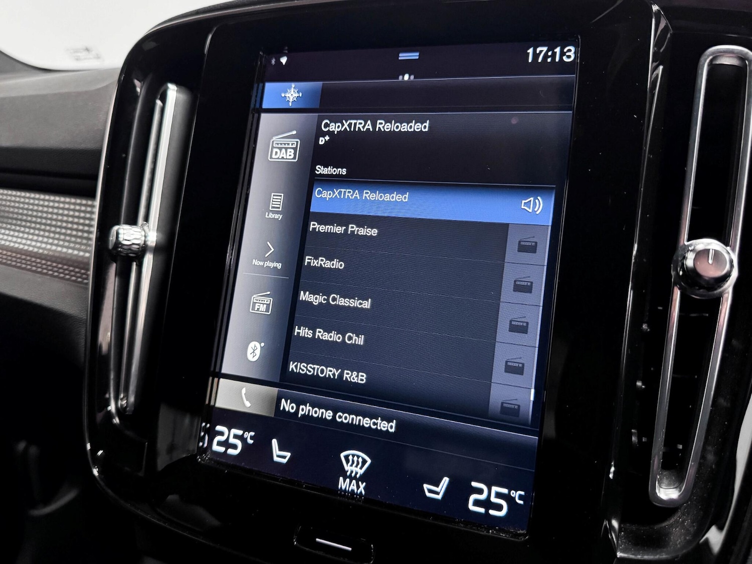 Used Volvo XC40 2022 for sale - 76388484: Photo 38