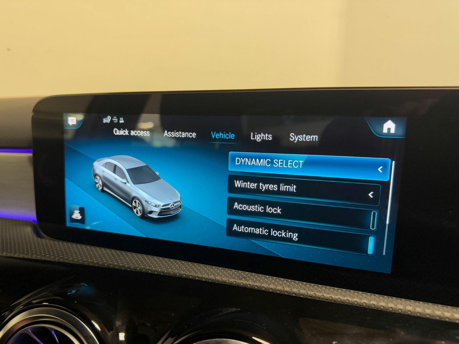 Used Mercedes-Benz A-Class for sale - 76349016: Photo 44
