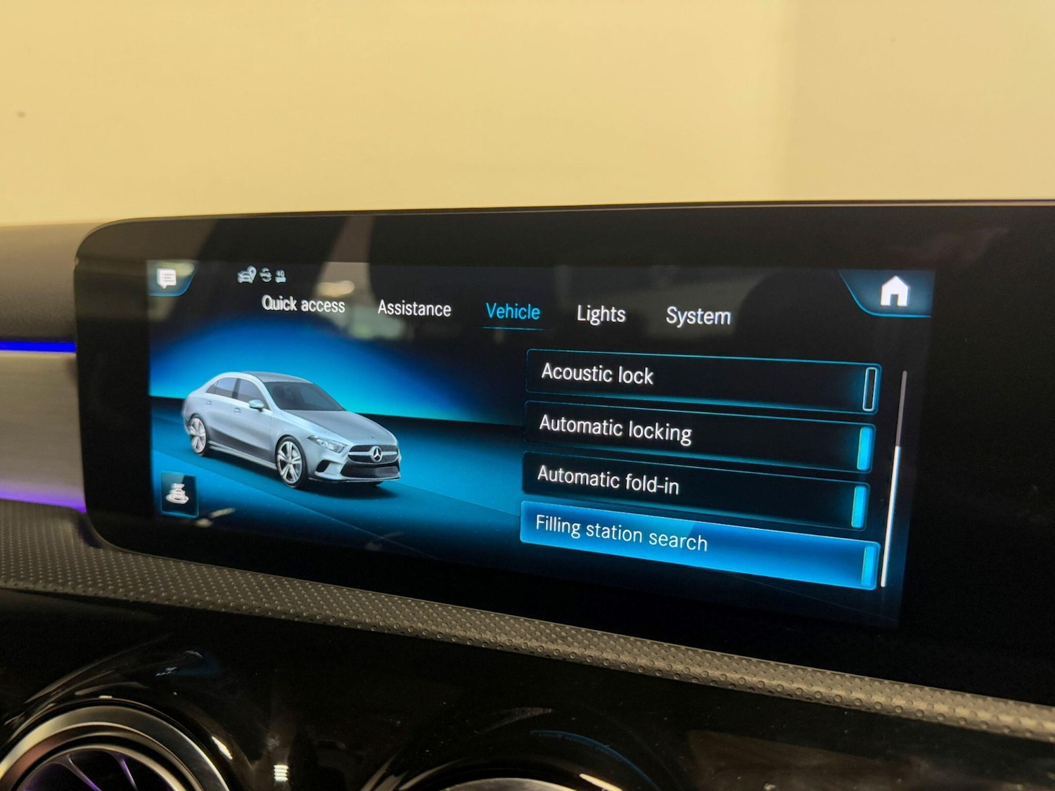 Used Mercedes-Benz A-Class for sale - 76349016: Photo 46