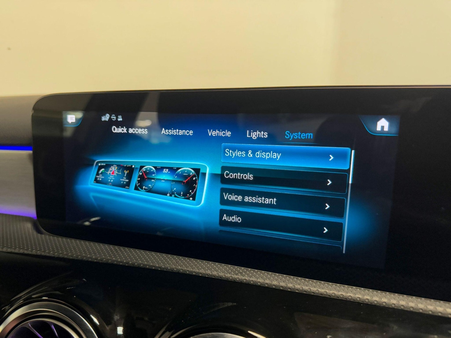 Used Mercedes-Benz A-Class for sale - 76349016: Photo 48