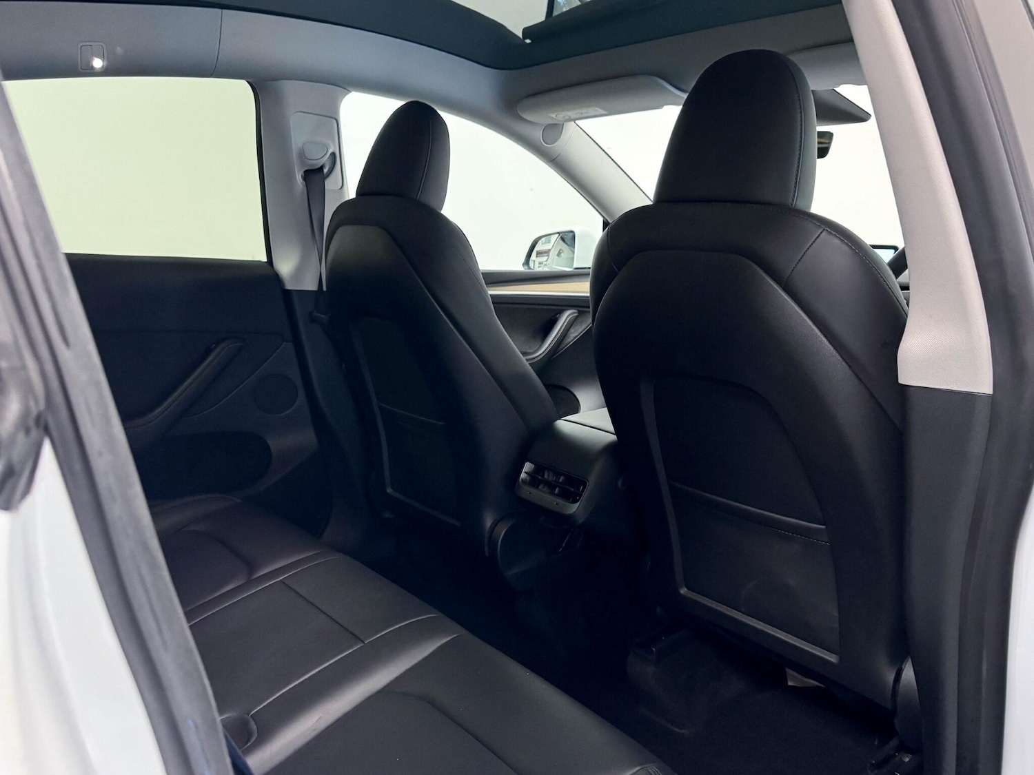 Used Tesla Model Y 2022 for sale - 77109189: Photo 24