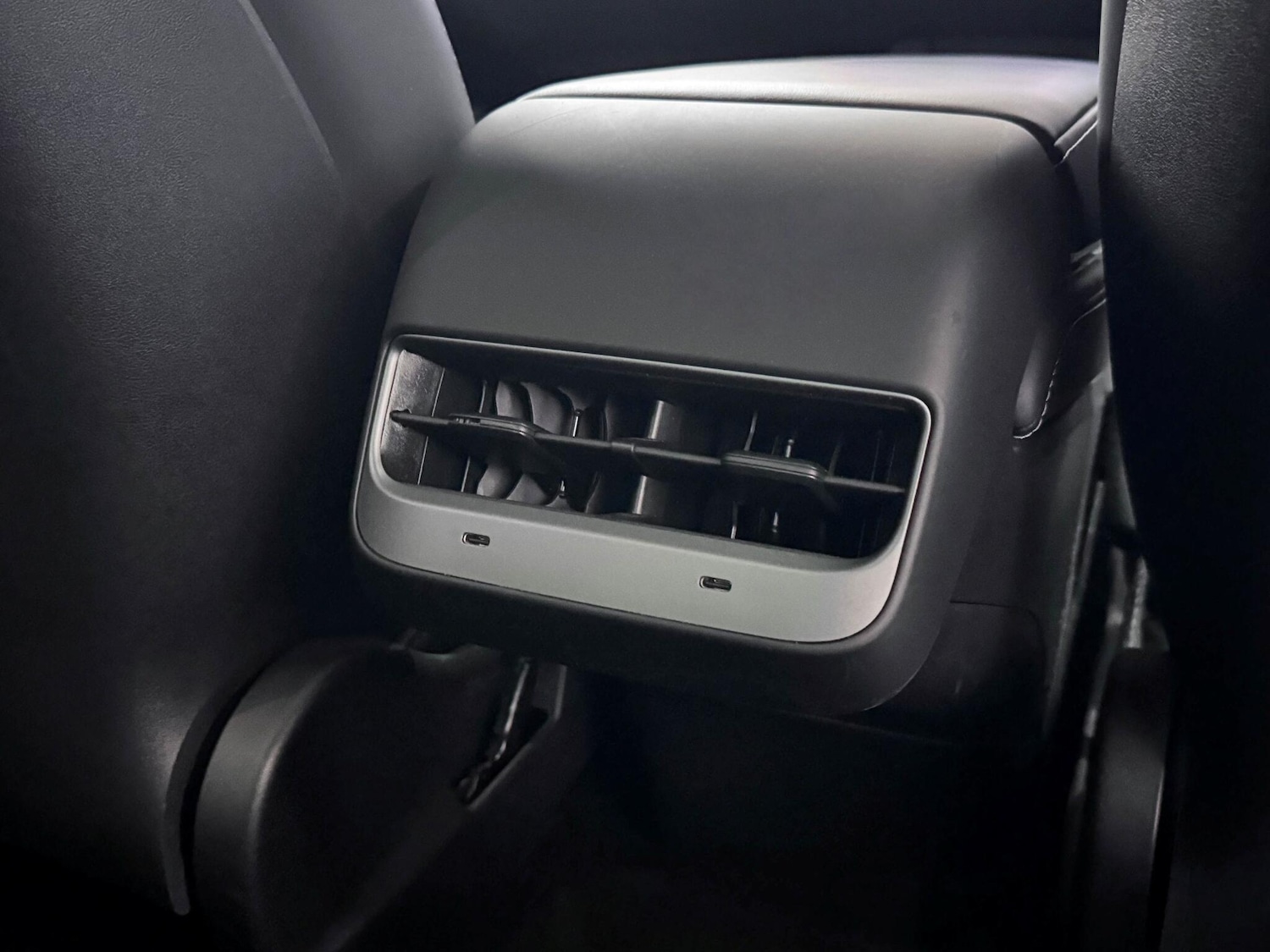 Used Tesla Model Y 2022 for sale - 77109189: Photo 26