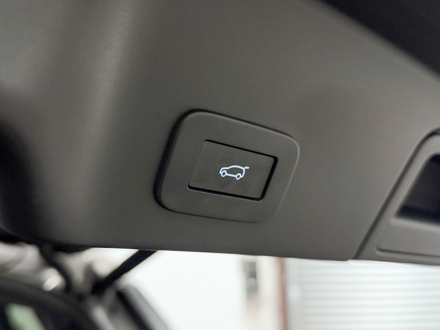 Used Land Rover Range Rover Evoque 2022 for sale - 76152400: Photo 16