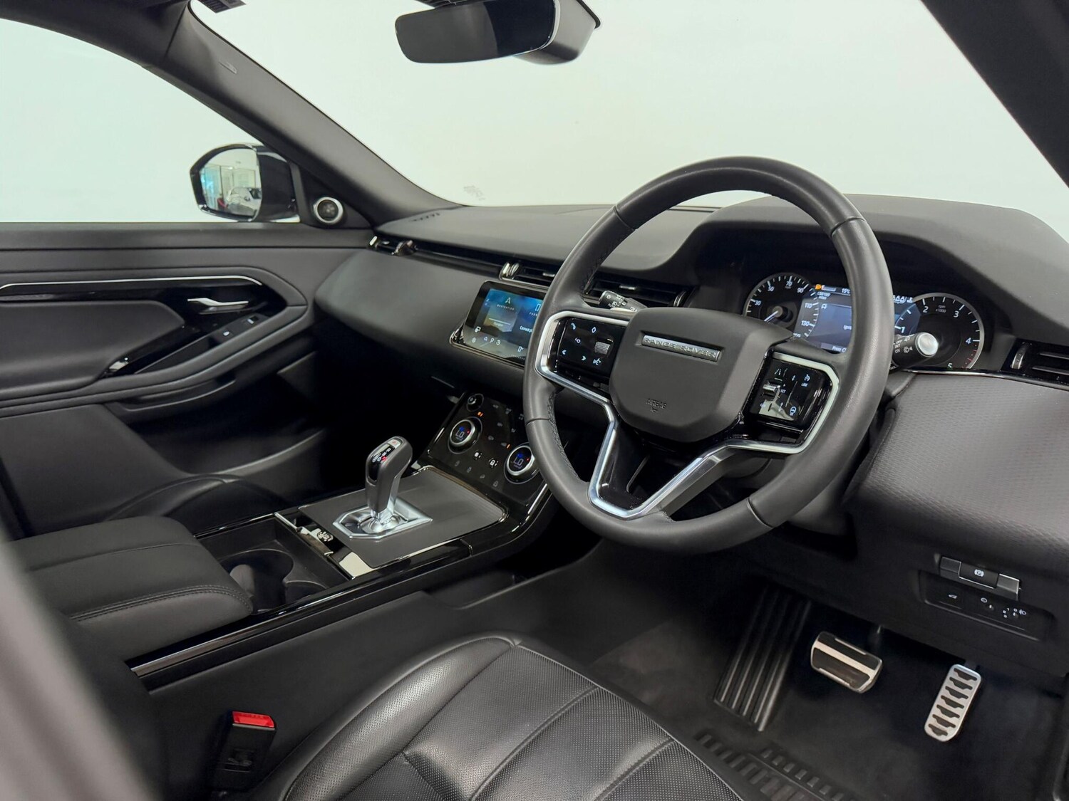 Used Land Rover Range Rover Evoque 2022 for sale - 76152400: Photo 22