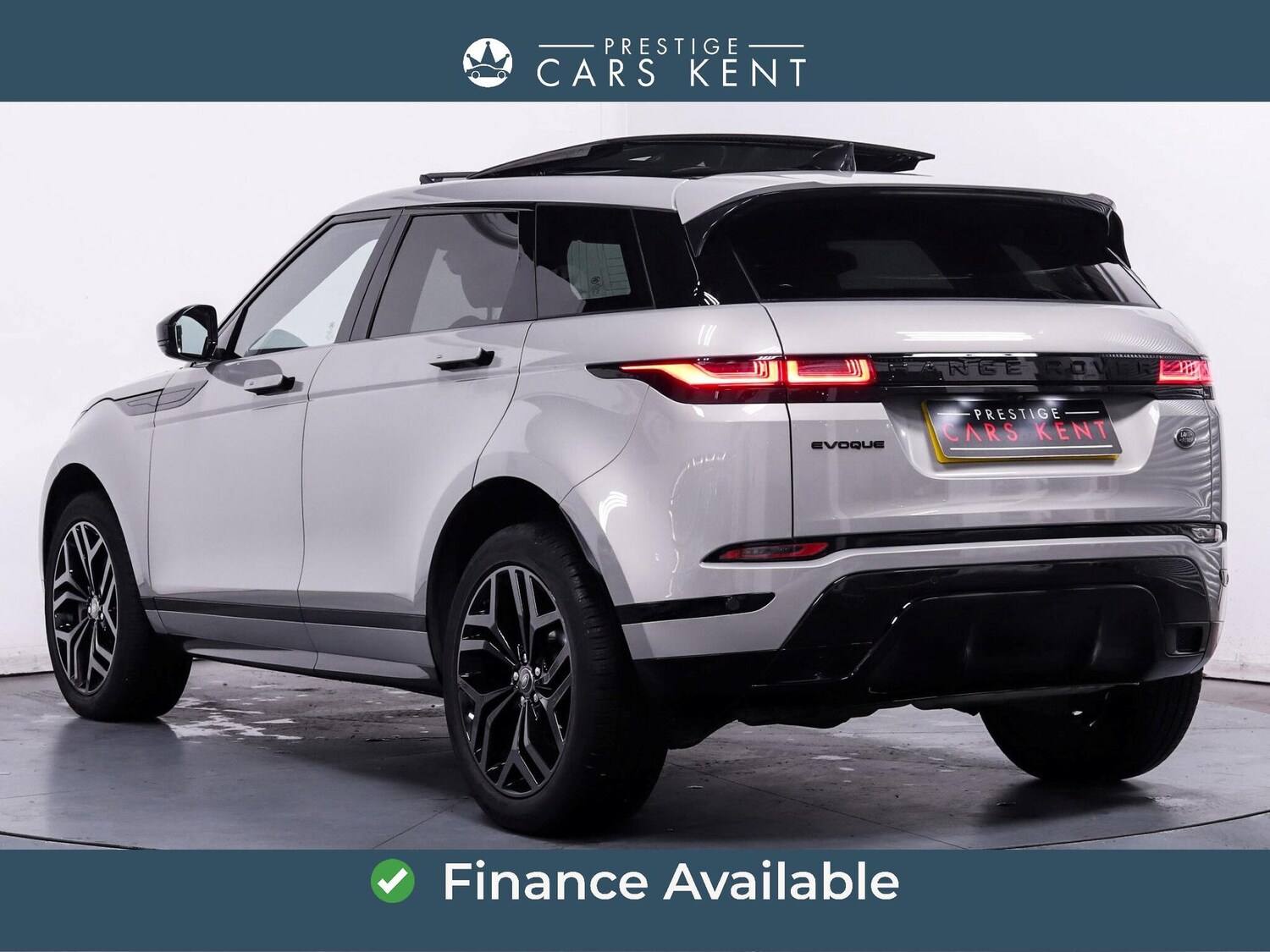 Used Land Rover Range Rover Evoque 2022 for sale - 76152400: Photo 3