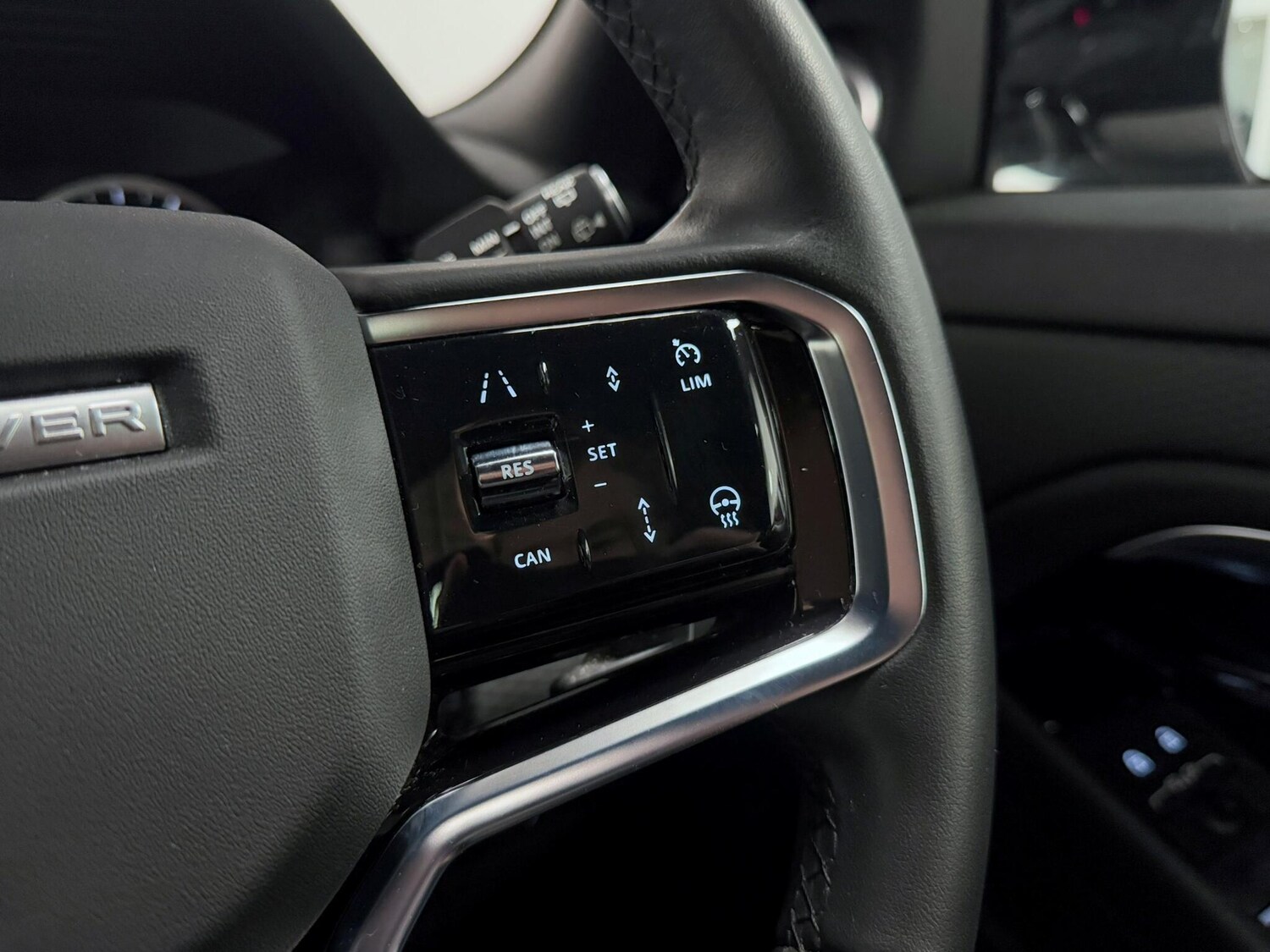 Used Land Rover Range Rover Evoque 2022 for sale - 76152400: Photo 39