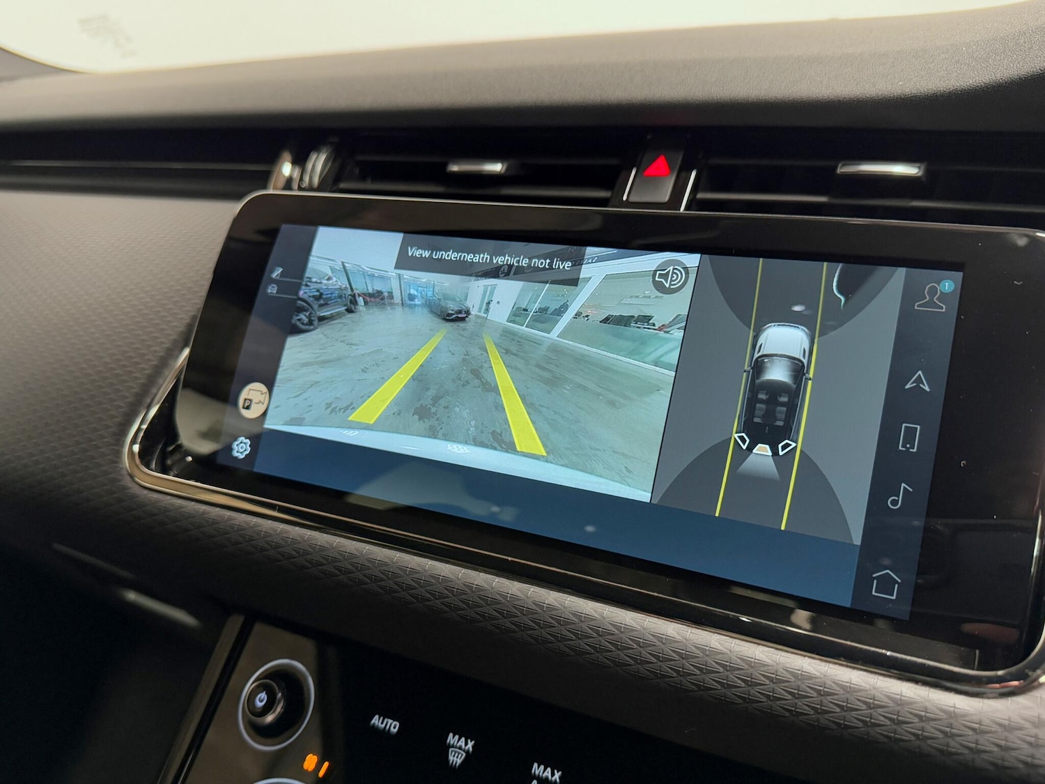 Used Land Rover Range Rover Evoque 2022 for sale - 76152400: Photo 42