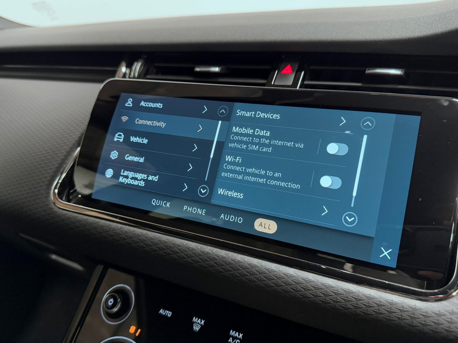 Used Land Rover Range Rover Evoque 2022 for sale - 76152400: Photo 43