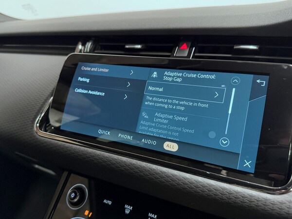 Used Land Rover Range Rover Evoque 2022 for sale - 76152400: Photo 45
