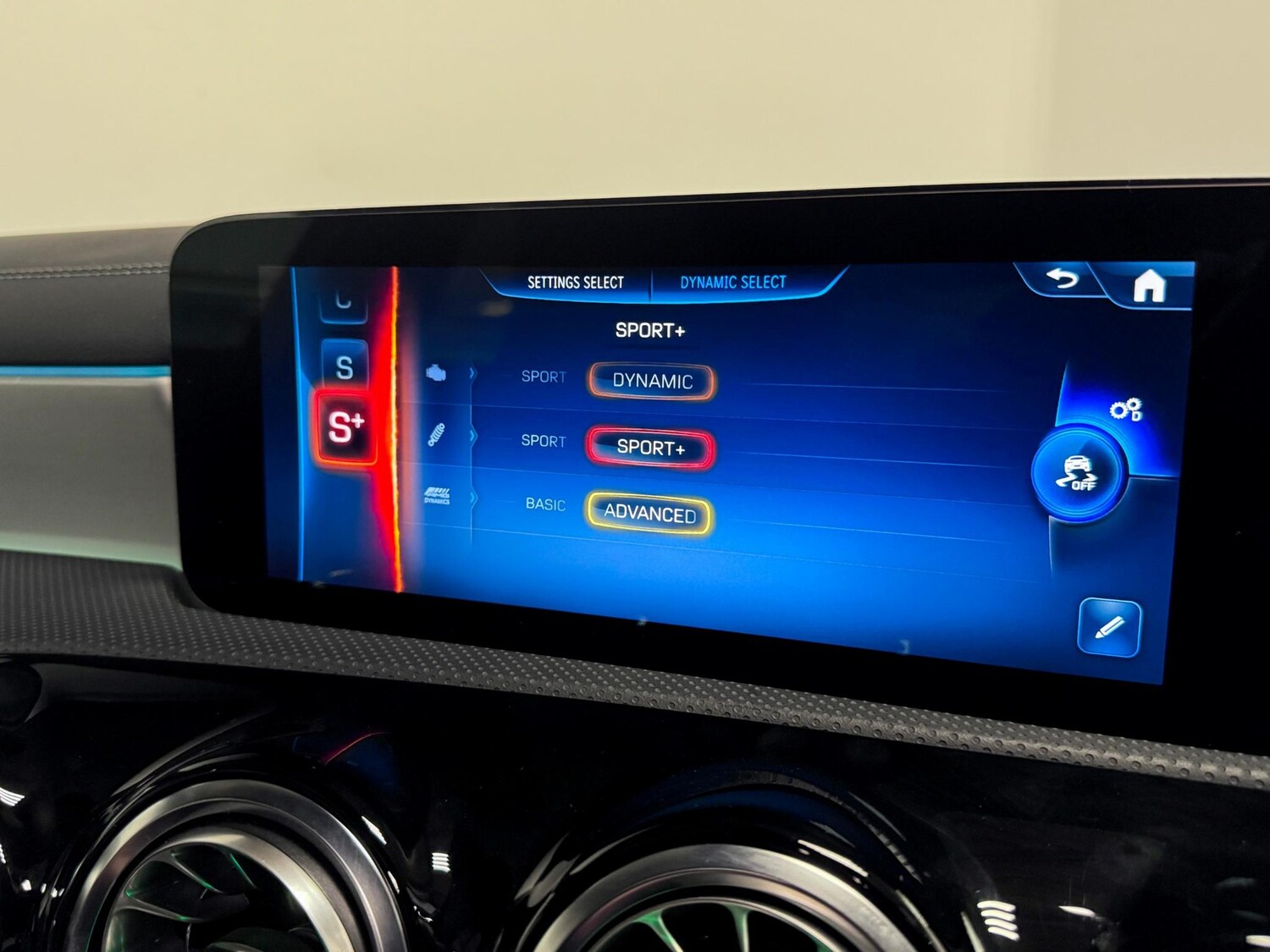 Used Mercedes-Benz A-Class 2023 for sale - 74921251: Photo 67