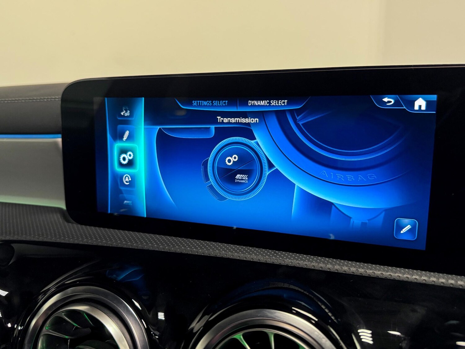 Used Mercedes-Benz A-Class 2023 for sale - 74921251: Photo 68