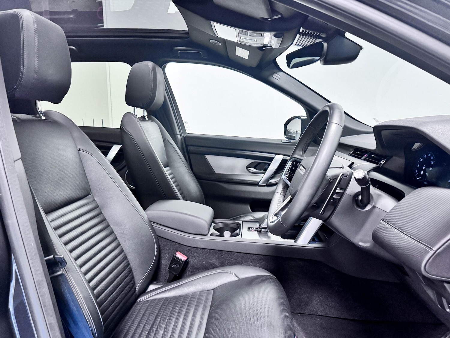 Used Land Rover Discovery Sport 2024 for sale - 77306143: Photo 23