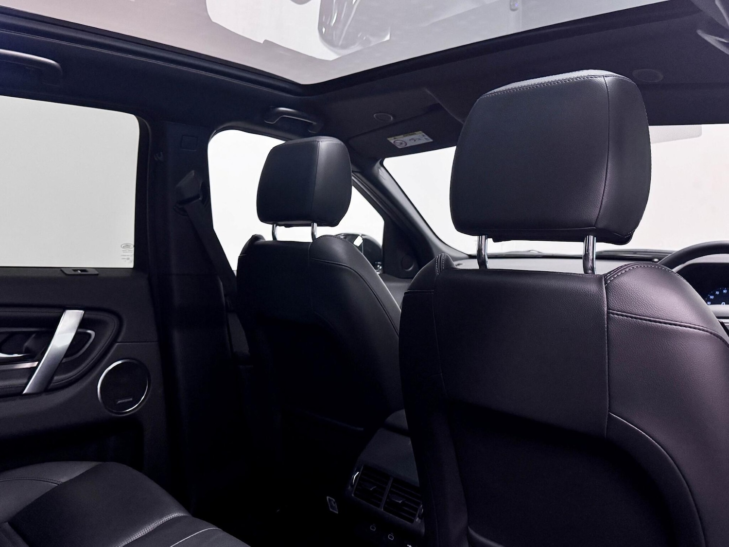 Used Land Rover Discovery Sport 2024 for sale - 77306143: Photo 27