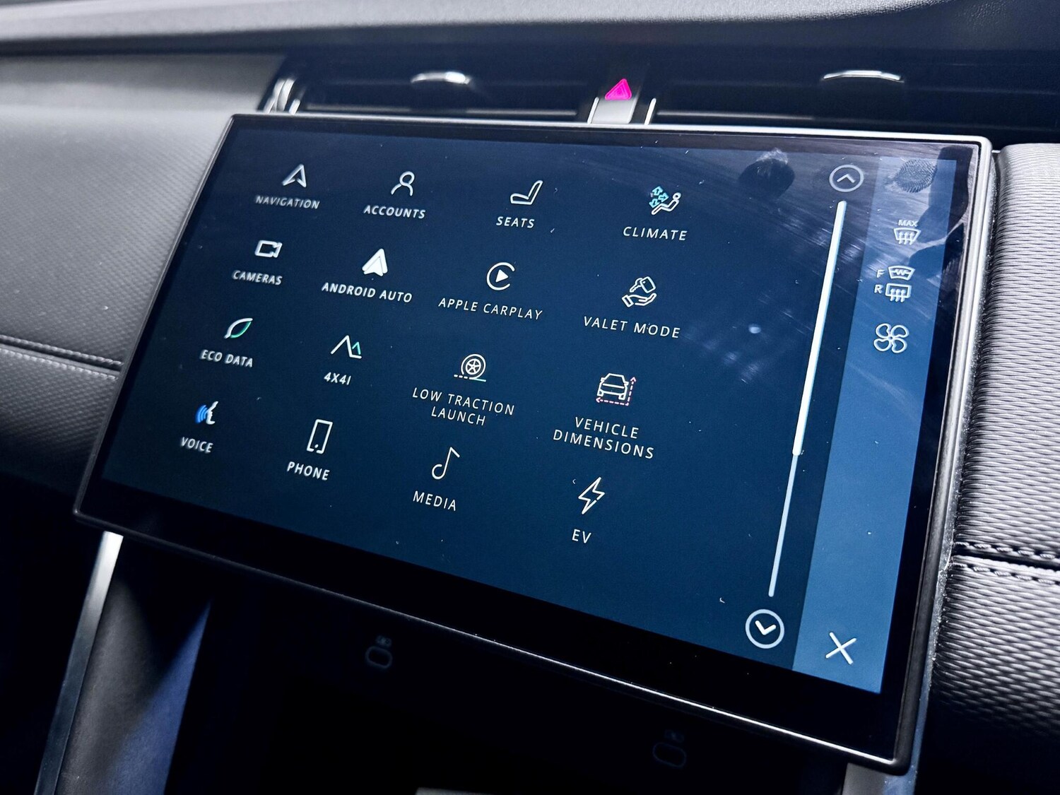 Used Land Rover Discovery Sport 2024 for sale - 77306143: Photo 39