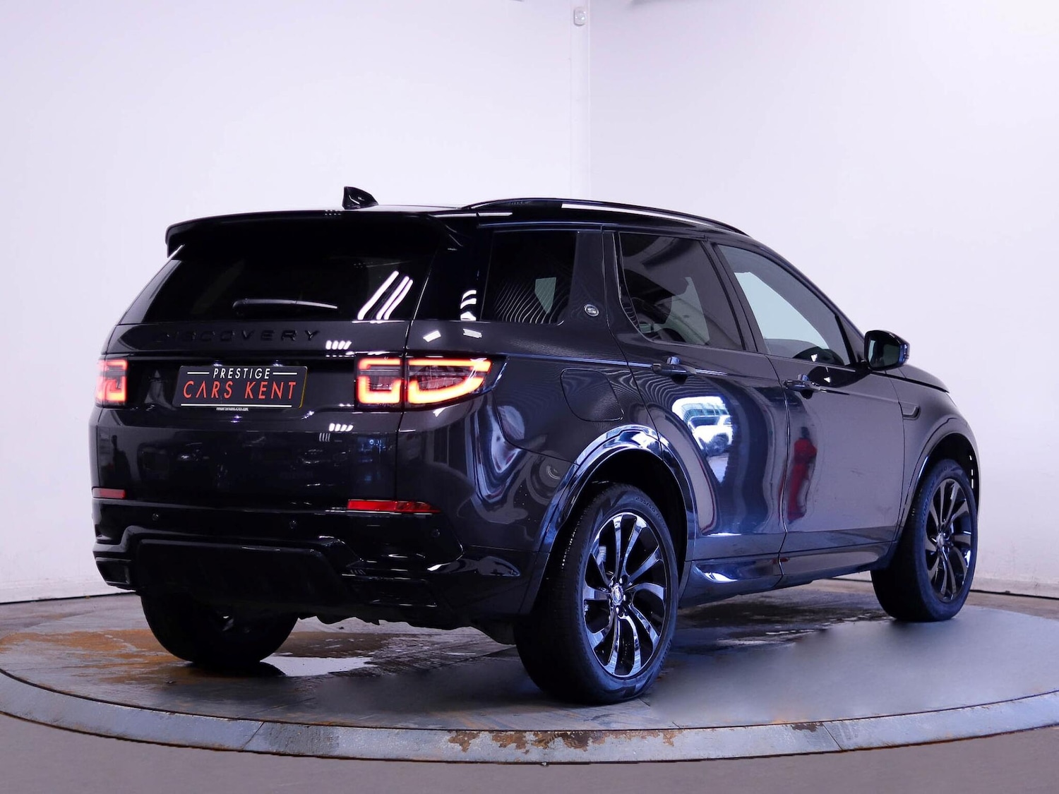 Used Land Rover Discovery Sport 2024 for sale - 77306143: Photo 9