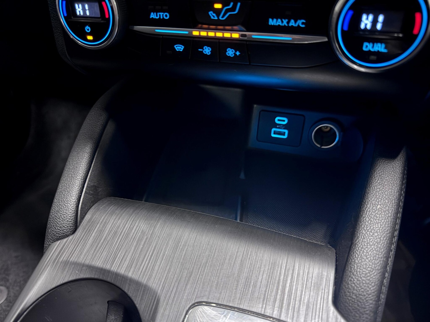 Used Ford Kuga 2020 for sale - 76727503: Photo 29