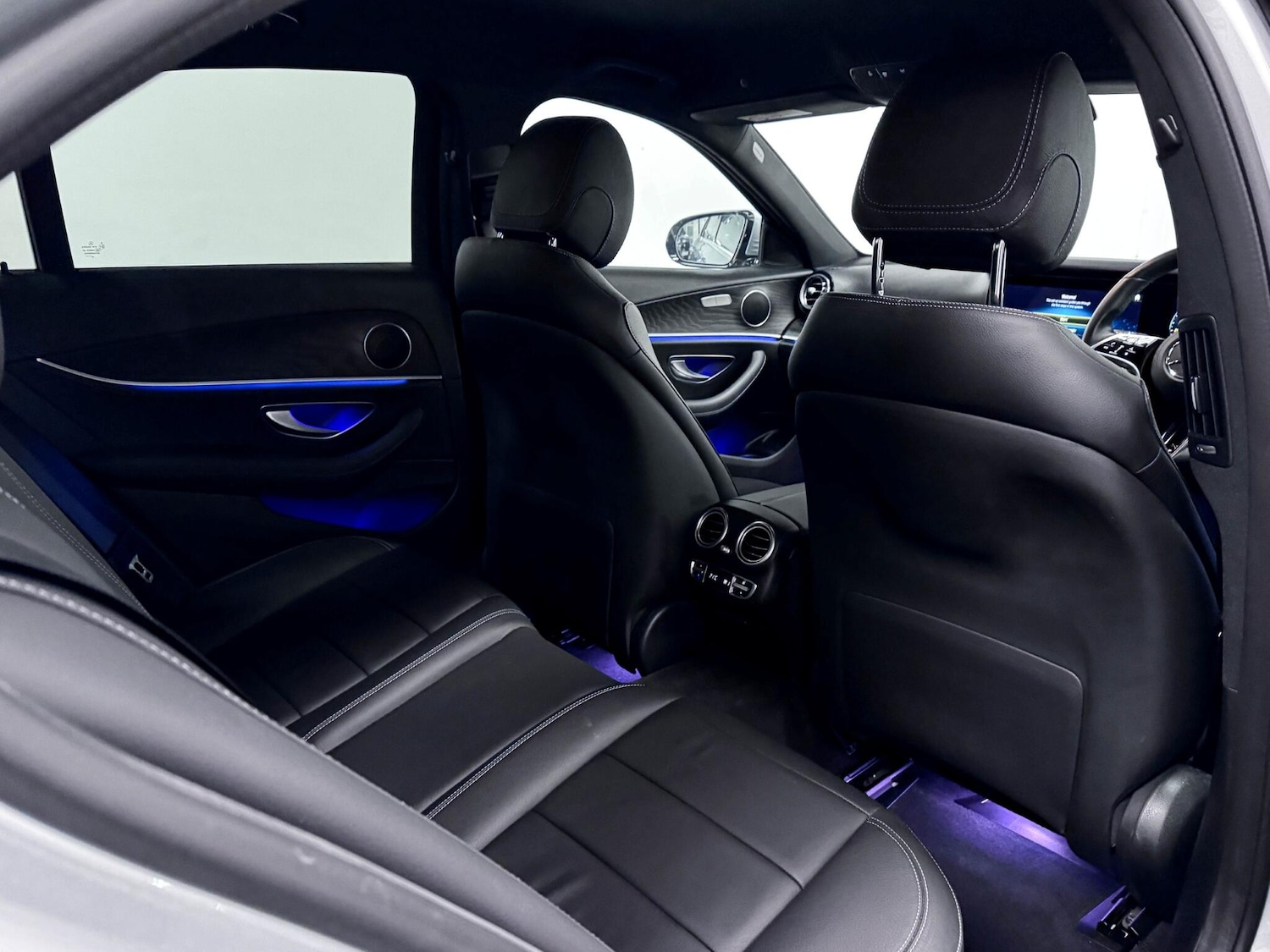 Used Mercedes-Benz E Class 2022 for sale - 76887346: Photo 27