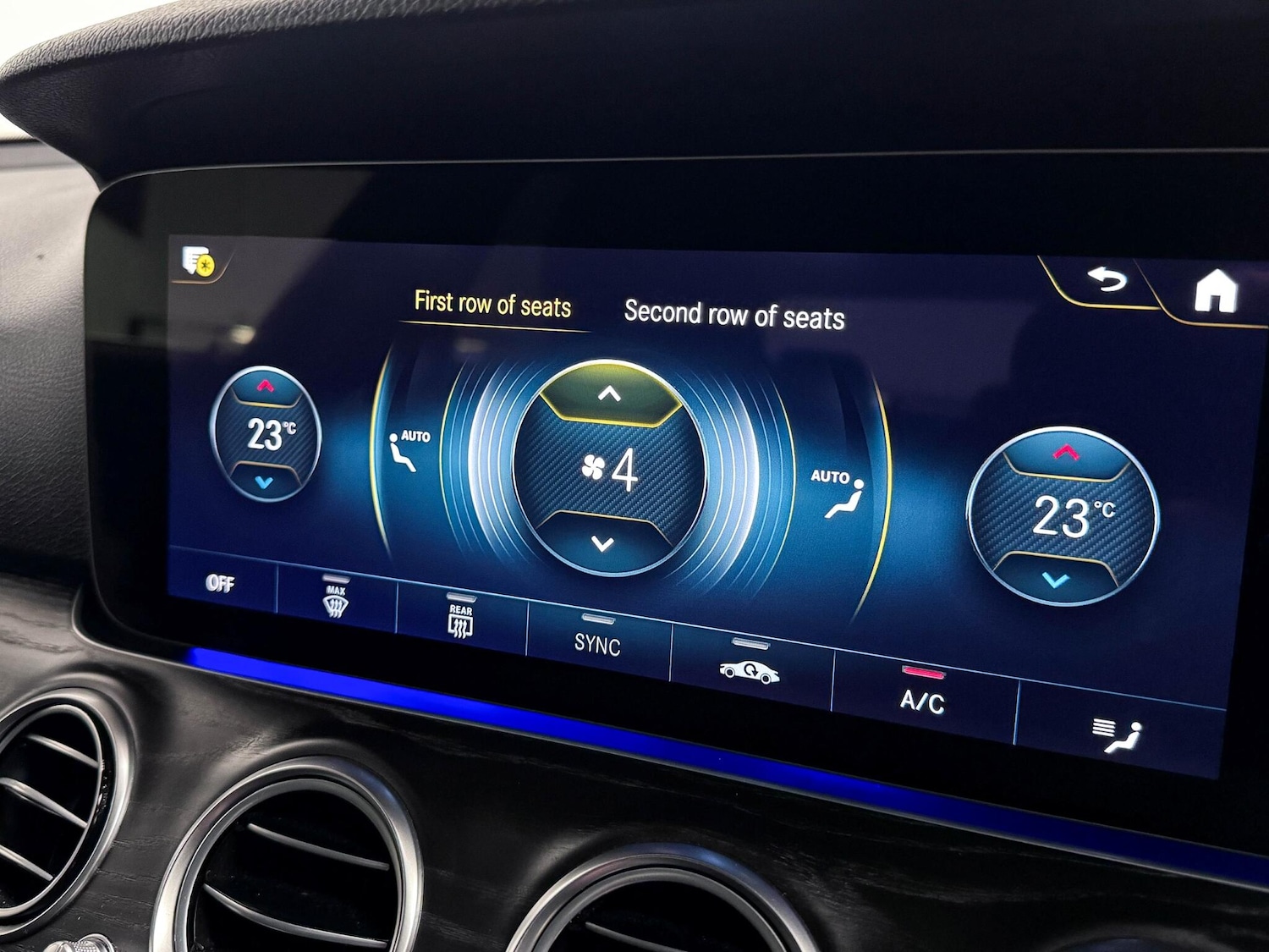 Used Mercedes-Benz E Class 2022 for sale - 76887346: Photo 57