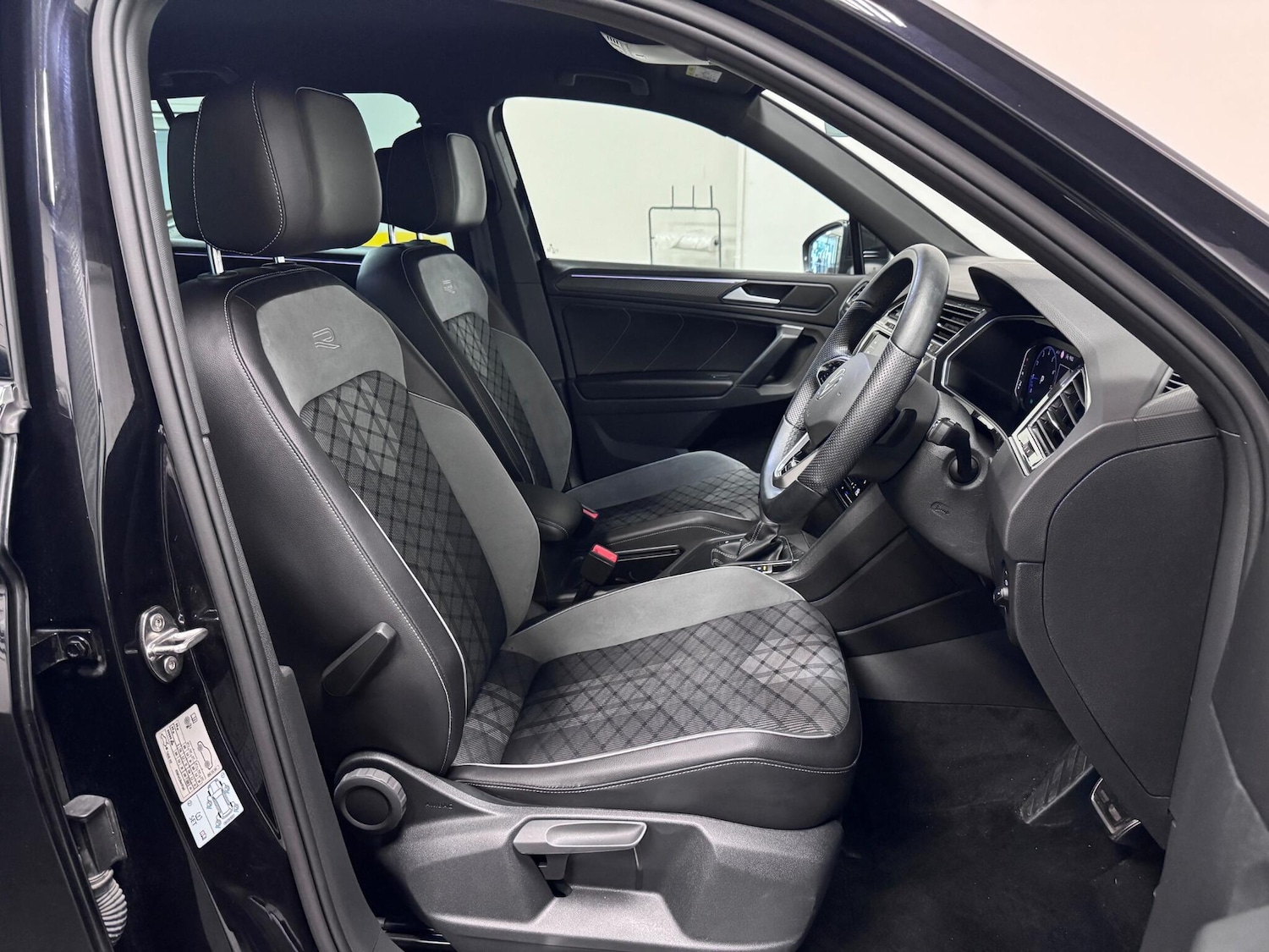 Used Volkswagen Tiguan 2021 for sale - 76389026: Photo 18