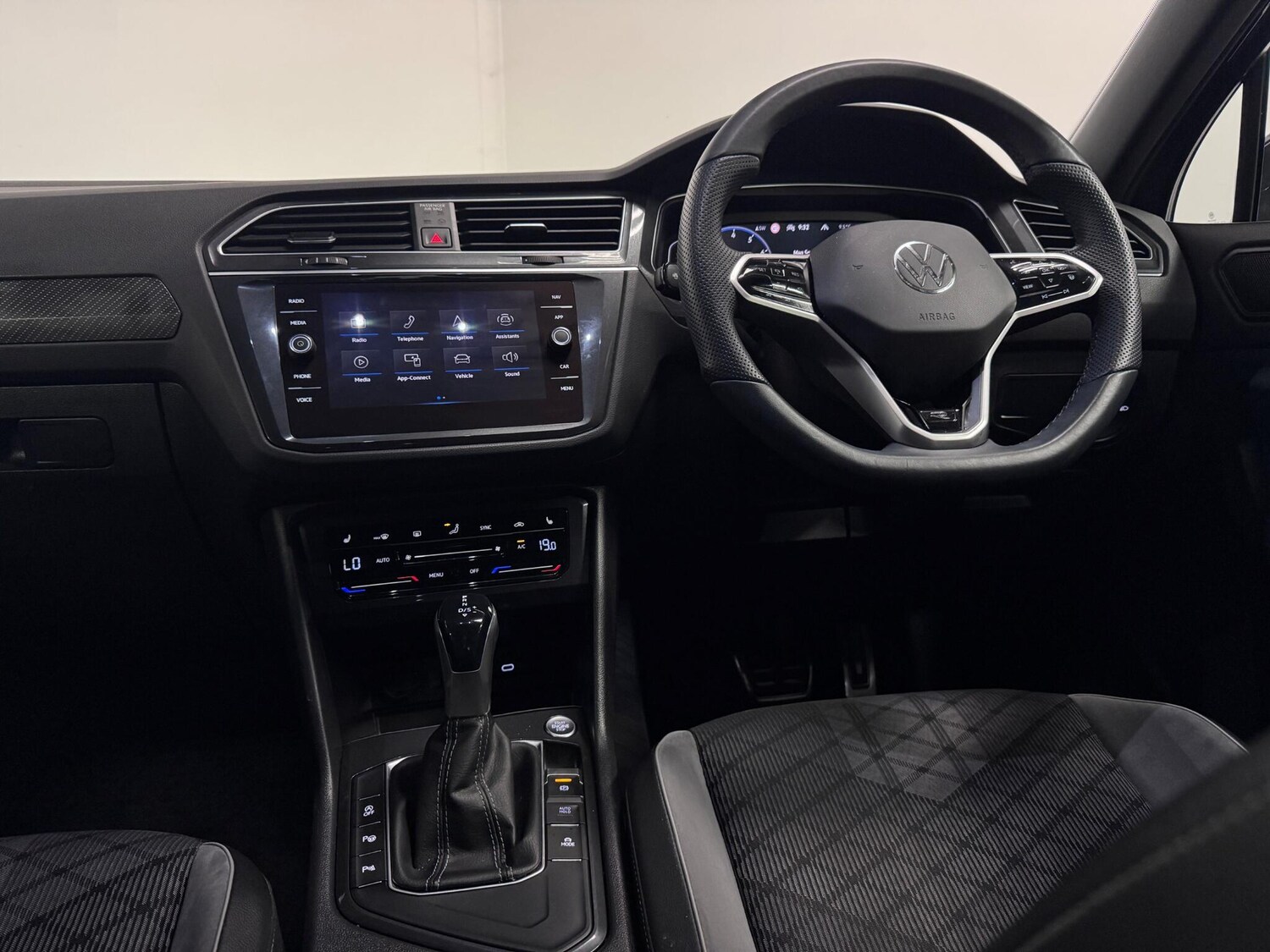 Used Volkswagen Tiguan 2021 for sale - 76389026: Photo 31