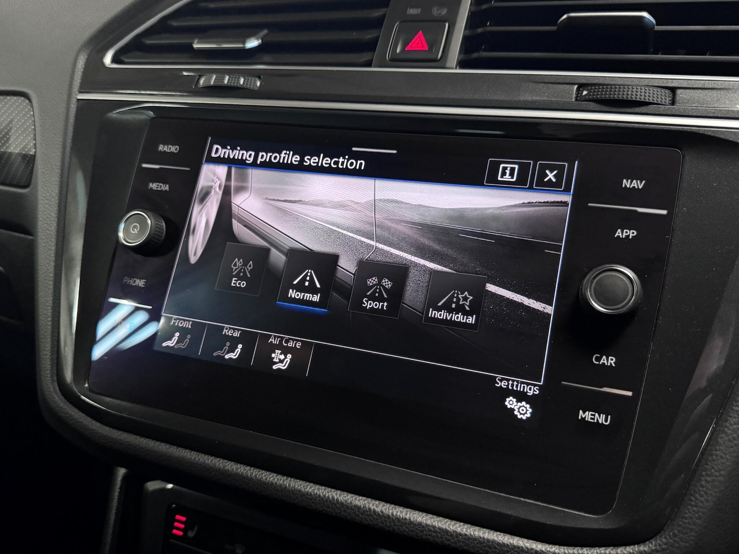 Used Volkswagen Tiguan 2021 for sale - 76389026: Photo 49