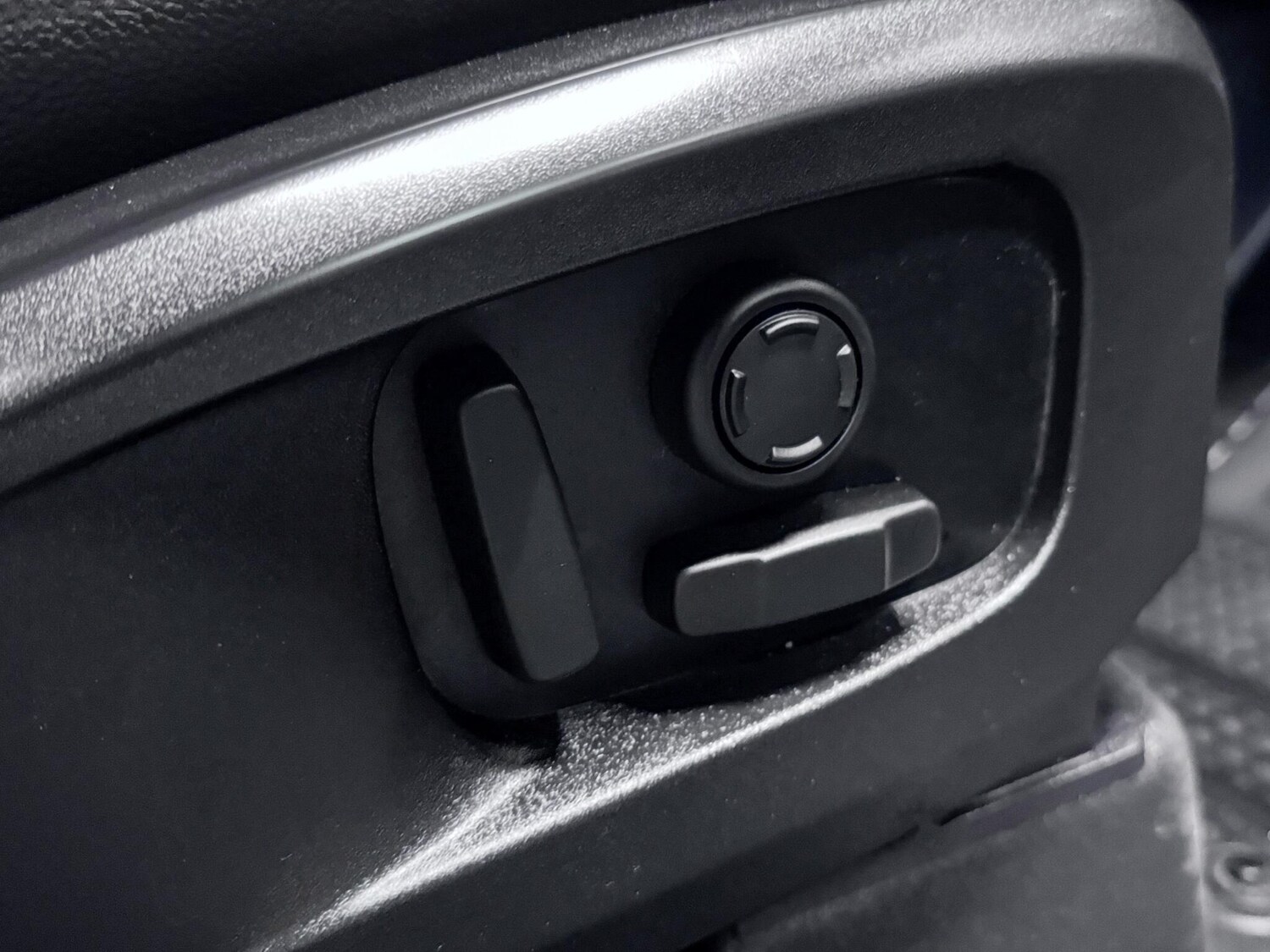 Used Land Rover Defender 110 2021 for sale - 76701158: Photo 21