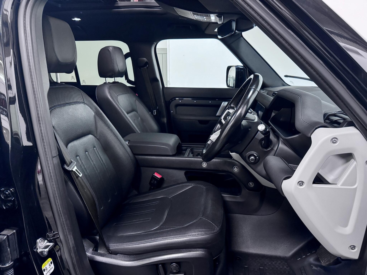 Used Land Rover Defender 110 2021 for sale - 76701158: Photo 23