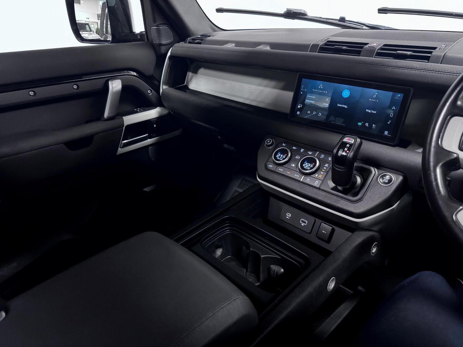 Used Land Rover Defender 110 2021 for sale - 76701158: Photo 29