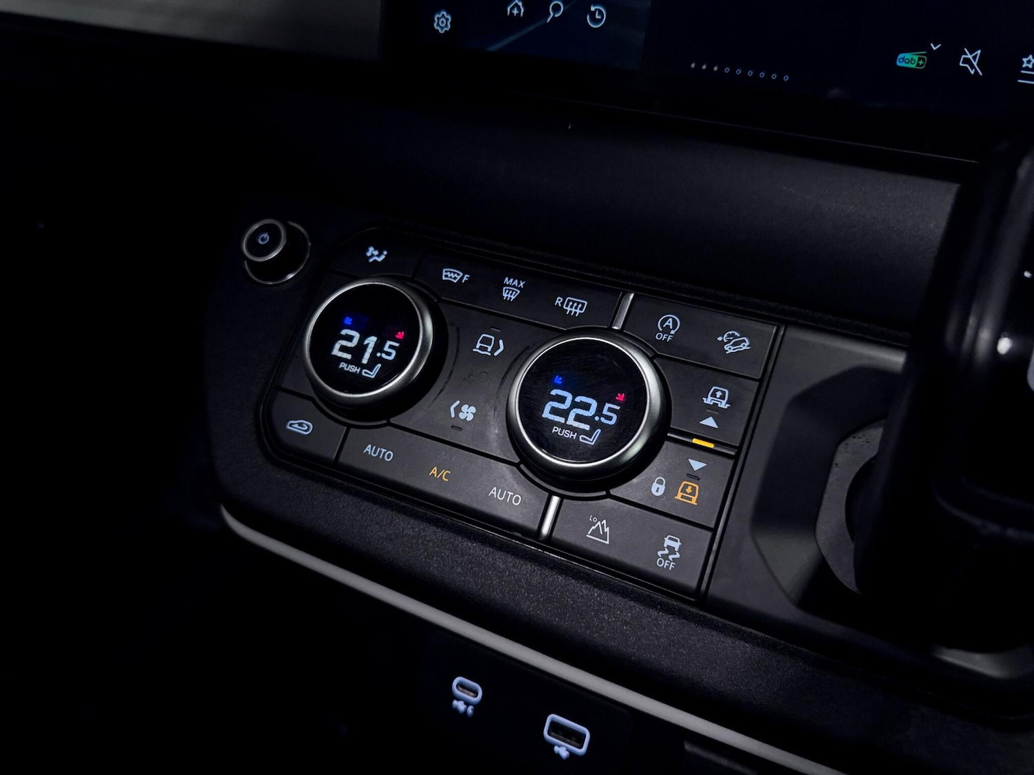 Used Land Rover Defender 110 2021 for sale - 76701158: Photo 33