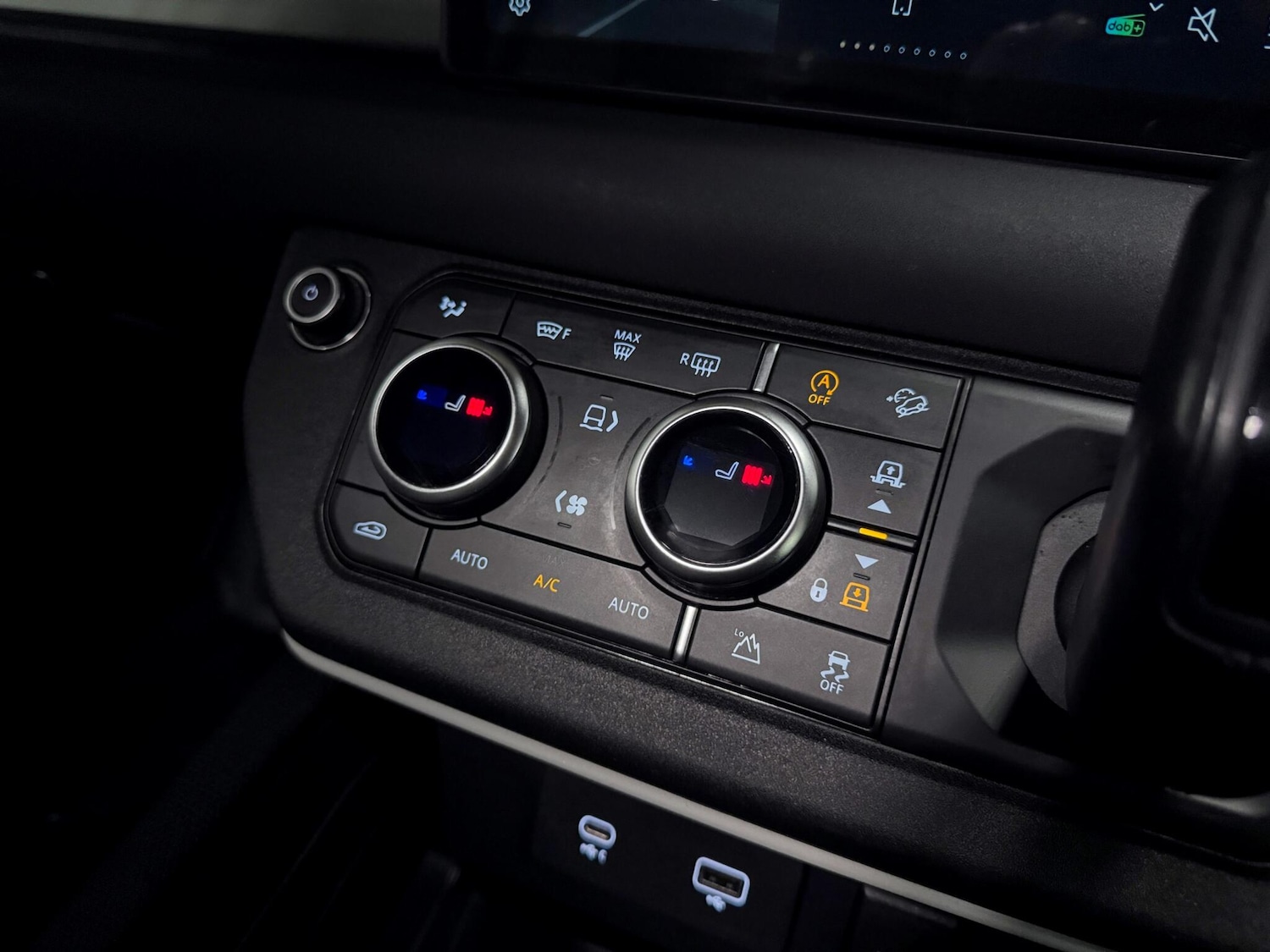 Used Land Rover Defender 110 2021 for sale - 76701158: Photo 35